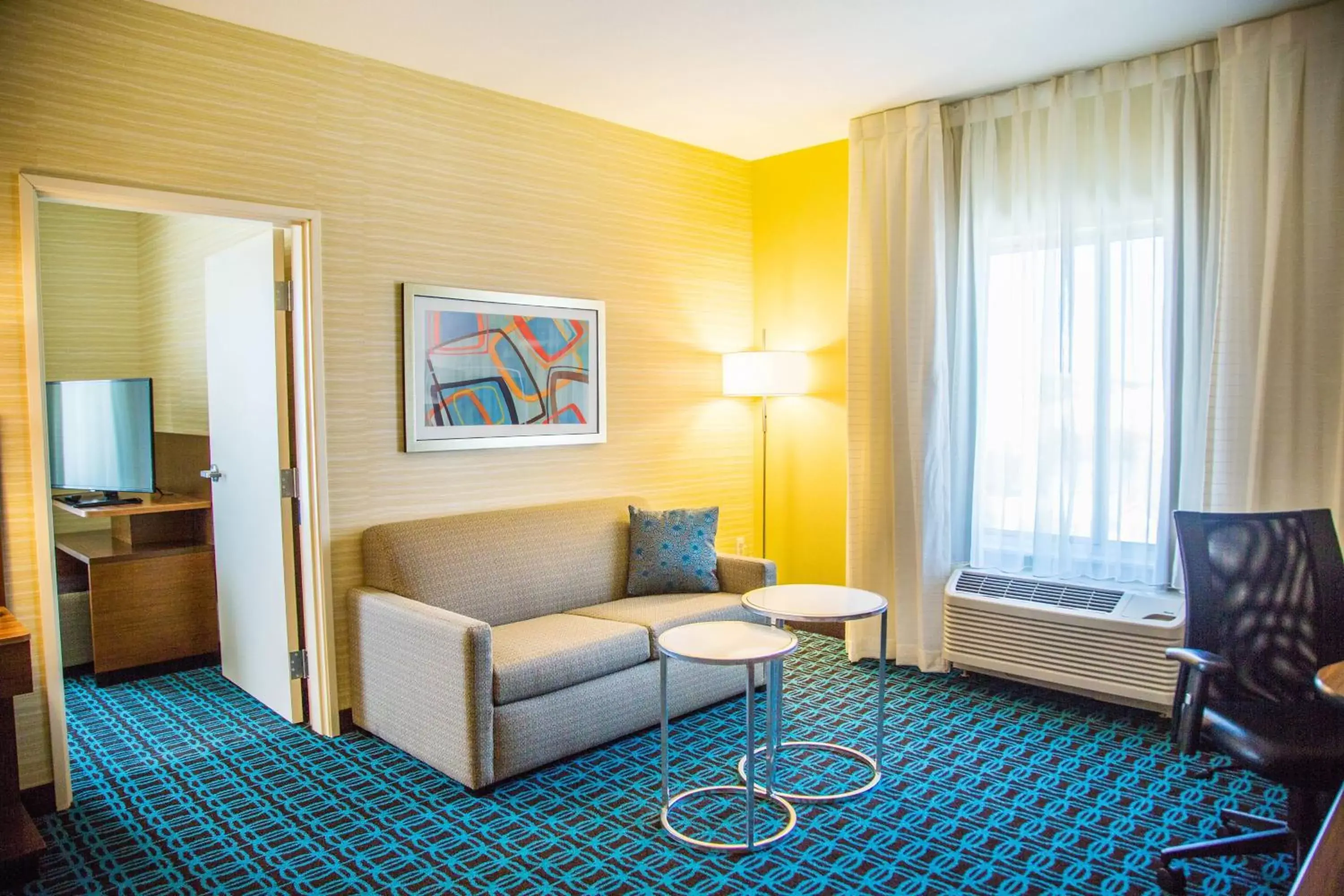 Bedroom, Seating Area in Fairfield Inn & Suites by Marriott Pocatello