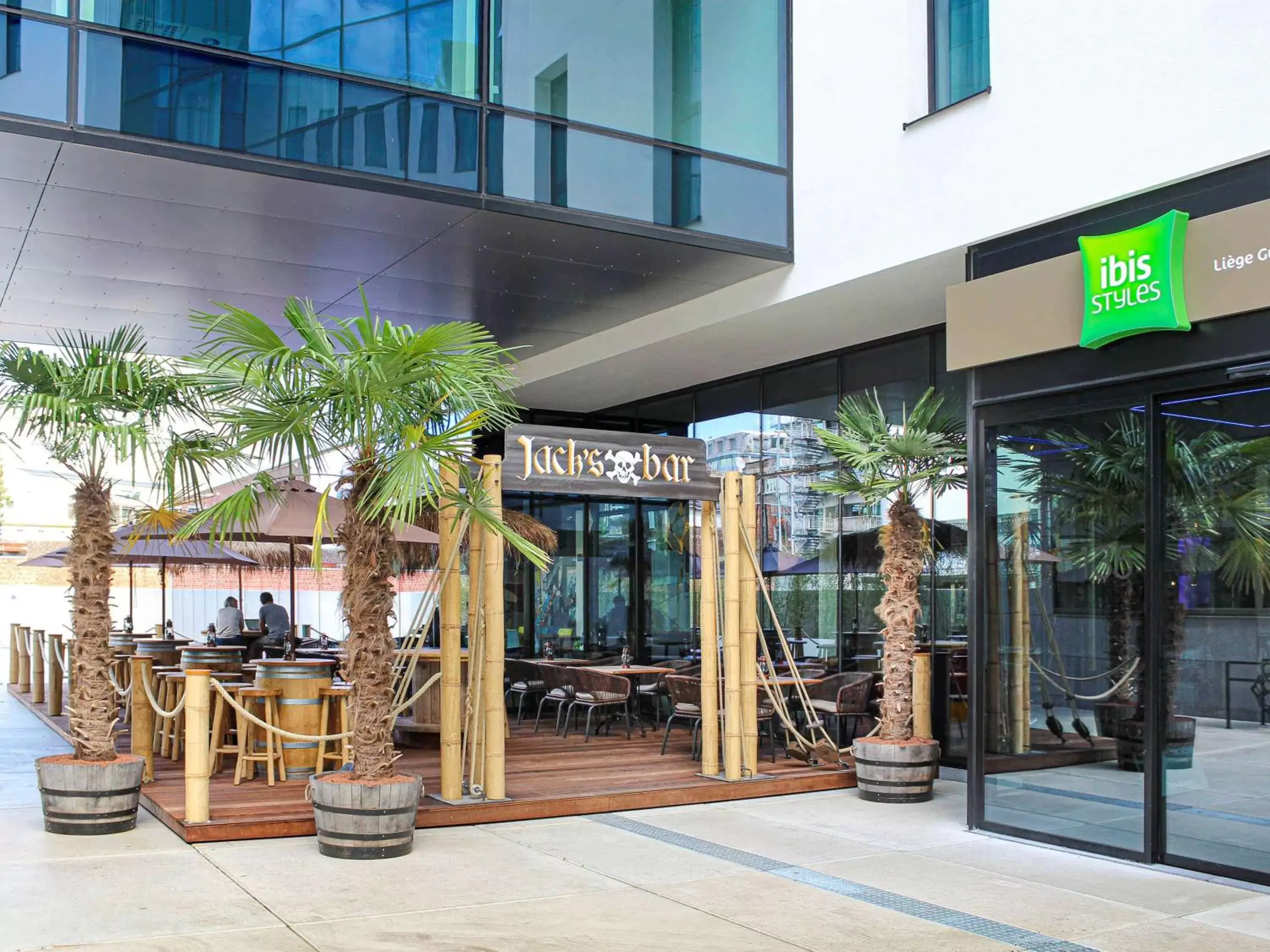 Lounge or bar in ibis Styles Liege Guillemins Lounge or bar in ibis Styles Liege Guillemins