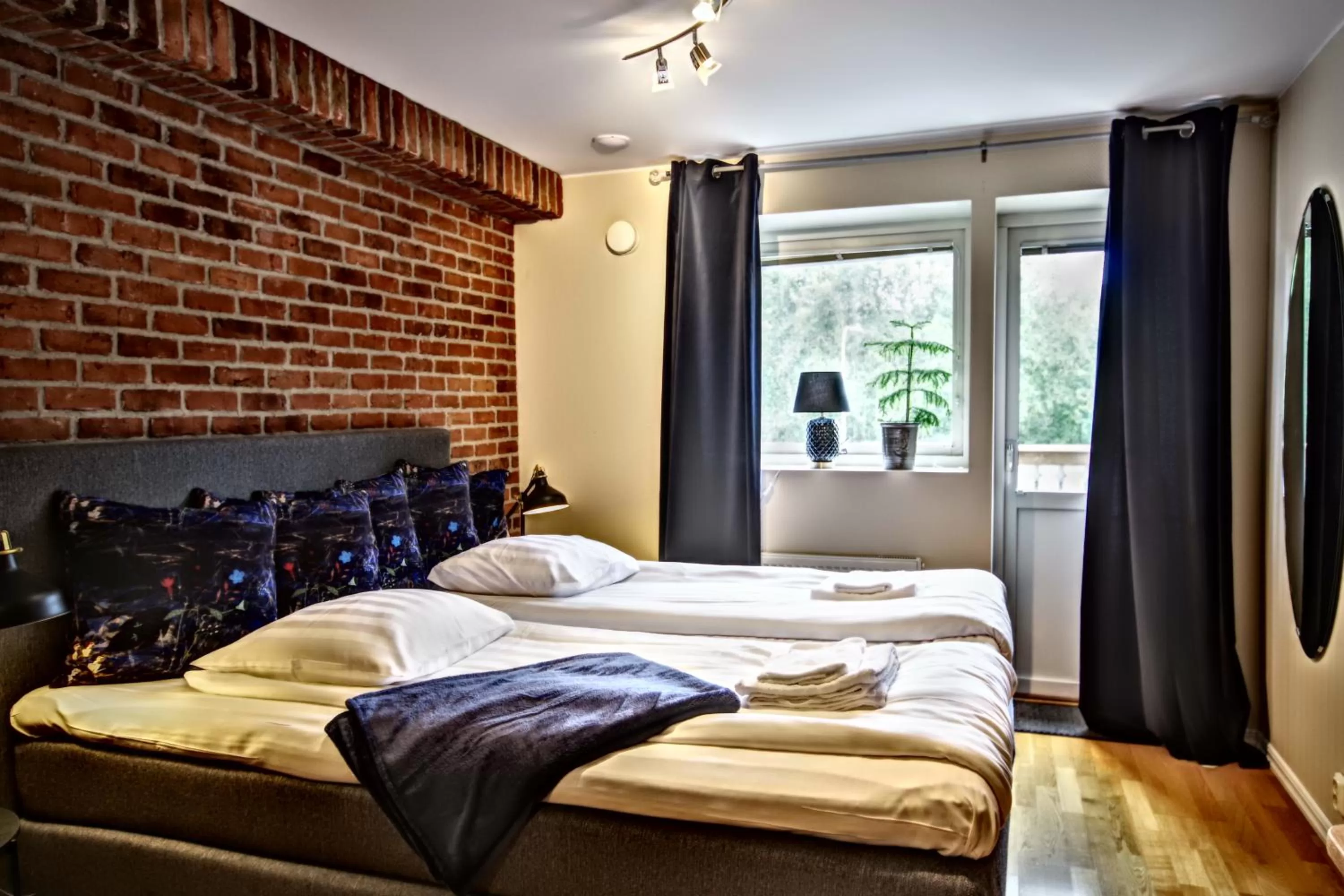 Property building, Bed in Treetop Spa Hangout & Hotel