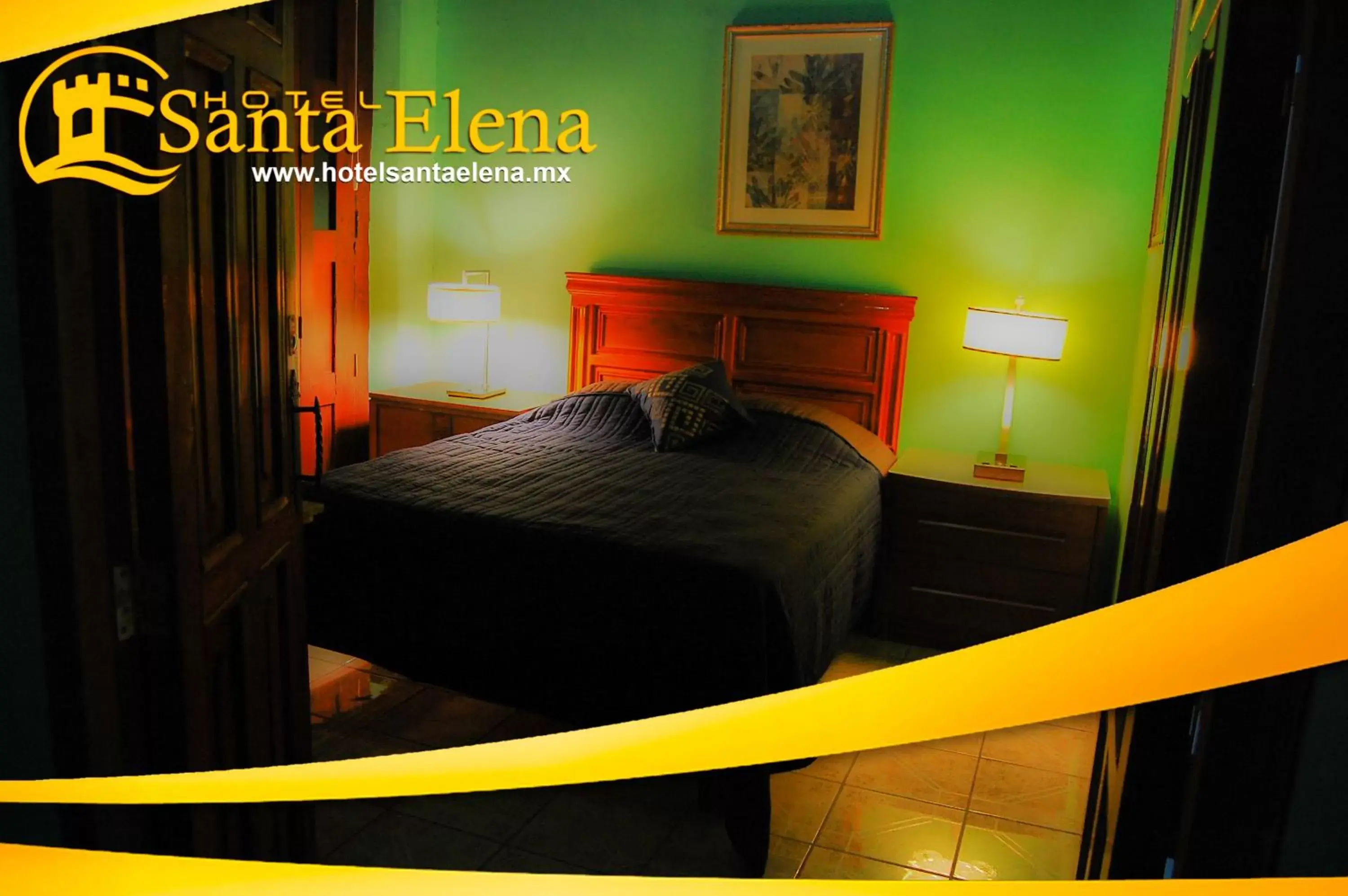 Deluxe Double Room (1 adult + 1 child) in Hotel Santa Elena