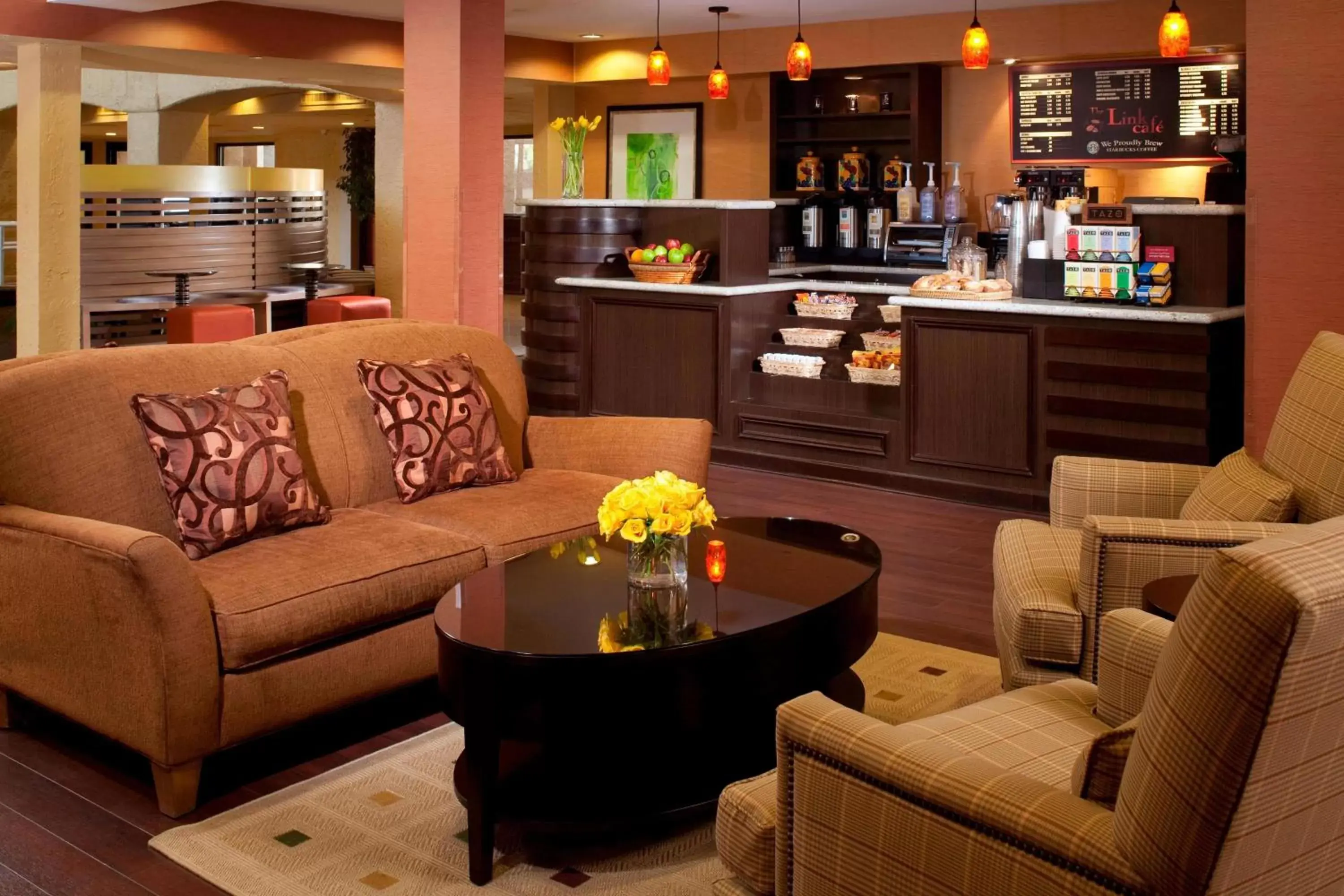 Restaurant/places to eat, Lounge/Bar in Sheraton Tucson Hotel & Suites