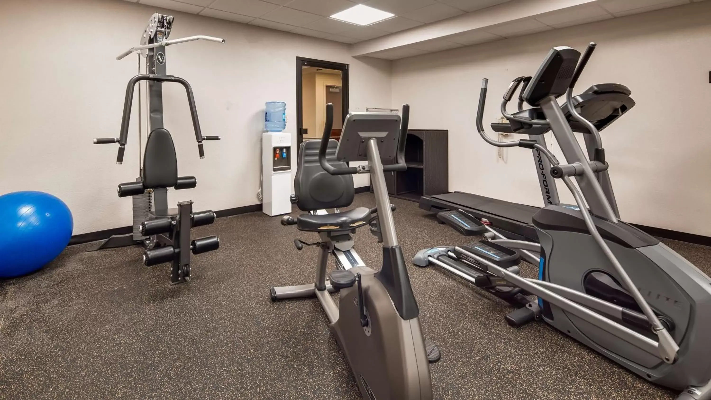 Fitness centre/facilities, Fitness Center/Facilities in Best Western Dayton Inn & Suites