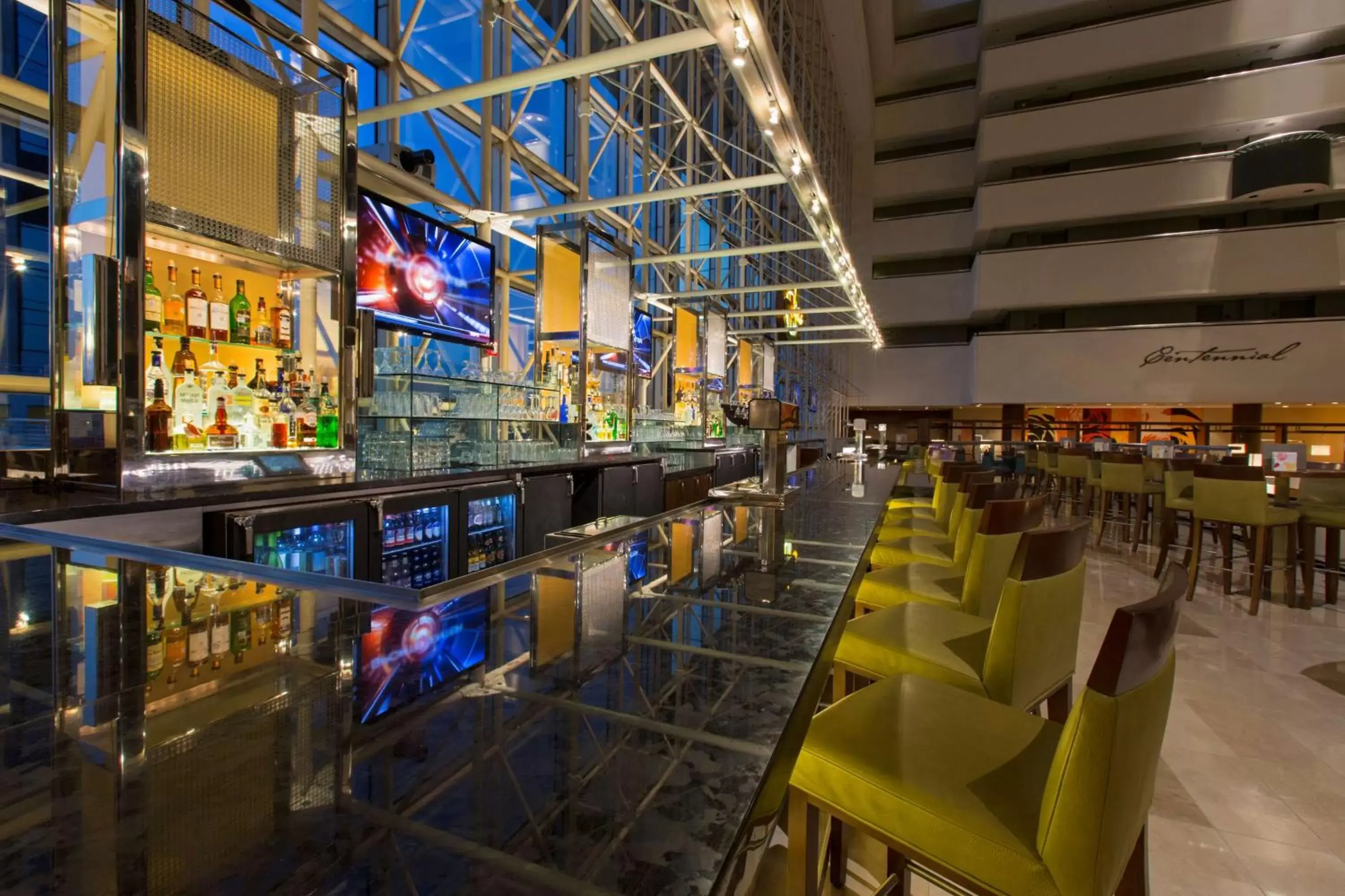 Lounge or bar in Hyatt Regency Dallas Lounge or bar in Hyatt Regency Dallas