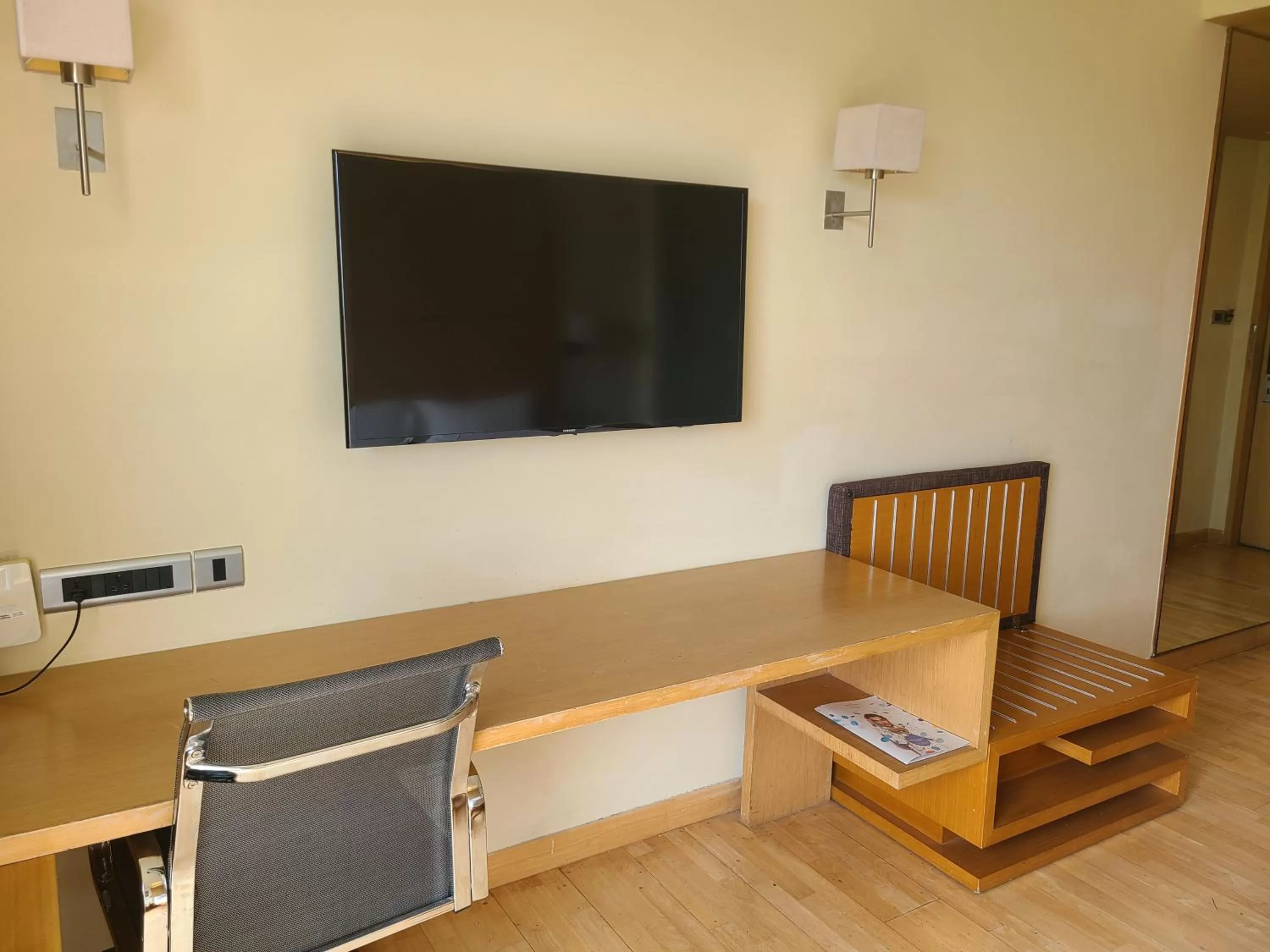 TV and multimedia in Novotel Hyderabad Airport