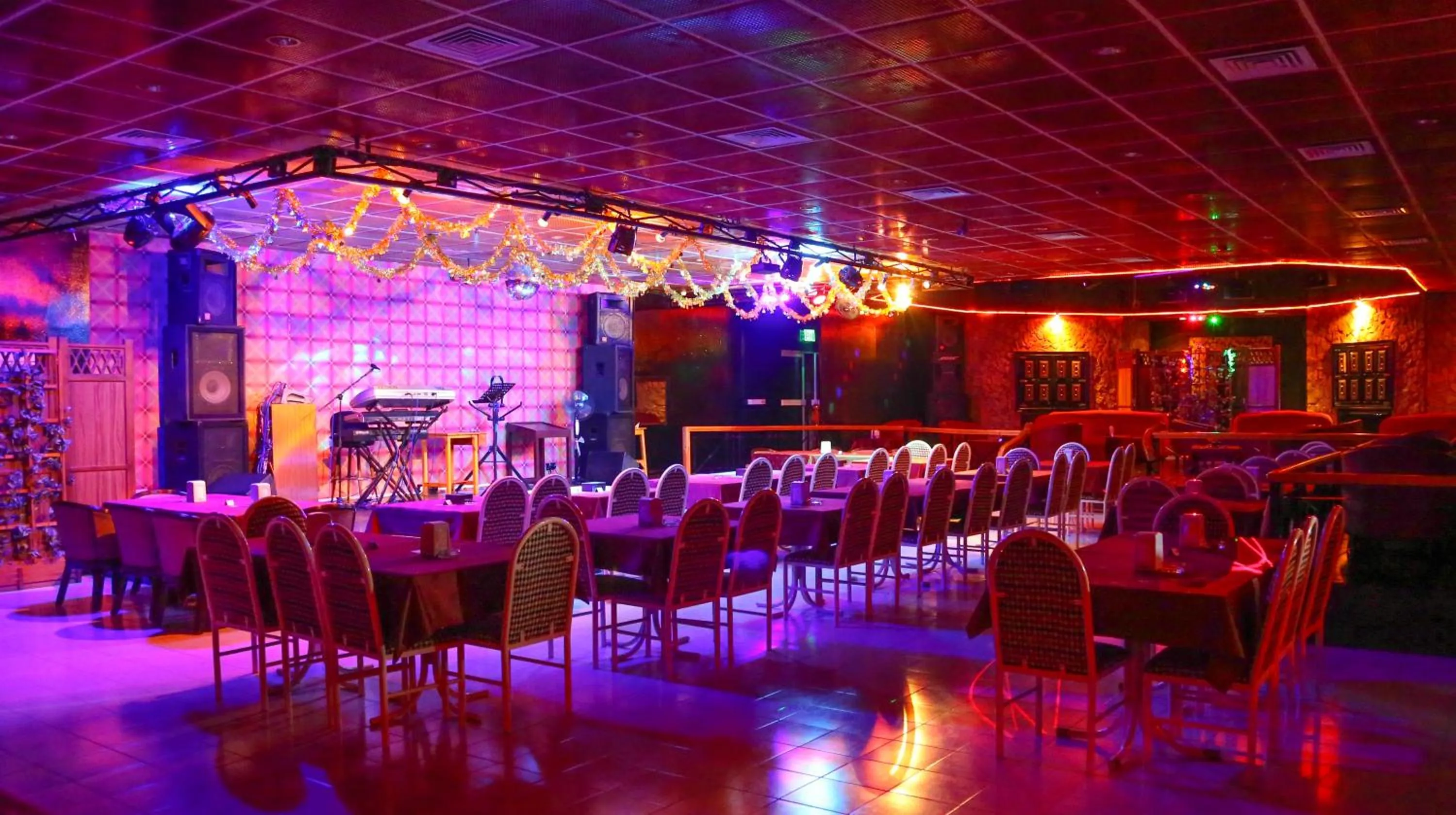 Lounge or bar in Fujairah Hotel & Resort