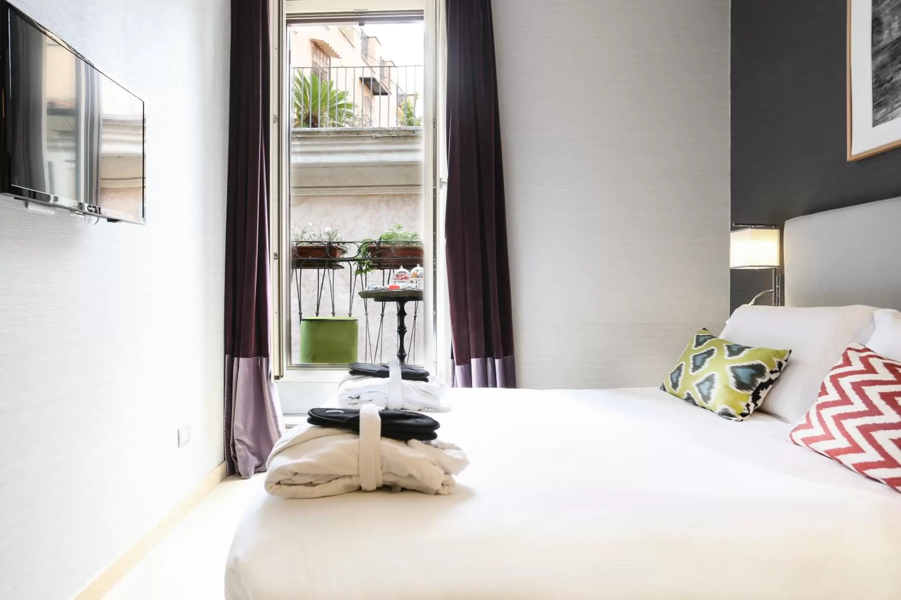 Bedroom, Bed in Hotel Adriano