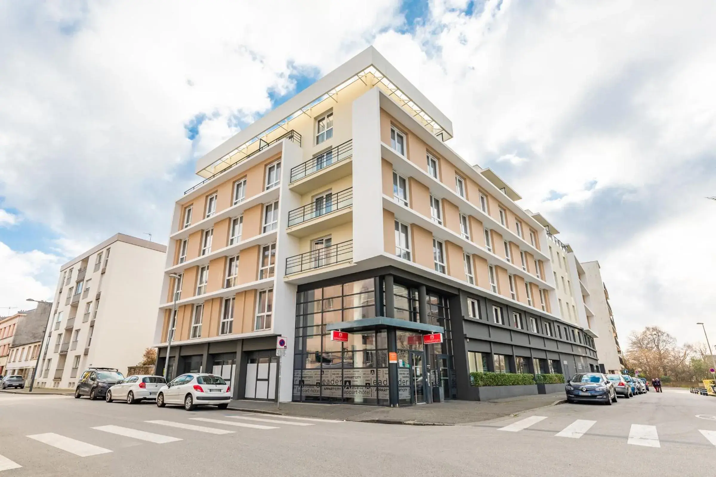 Property building in Appart'City Confort Brest Property building in Appart'City Confort Brest