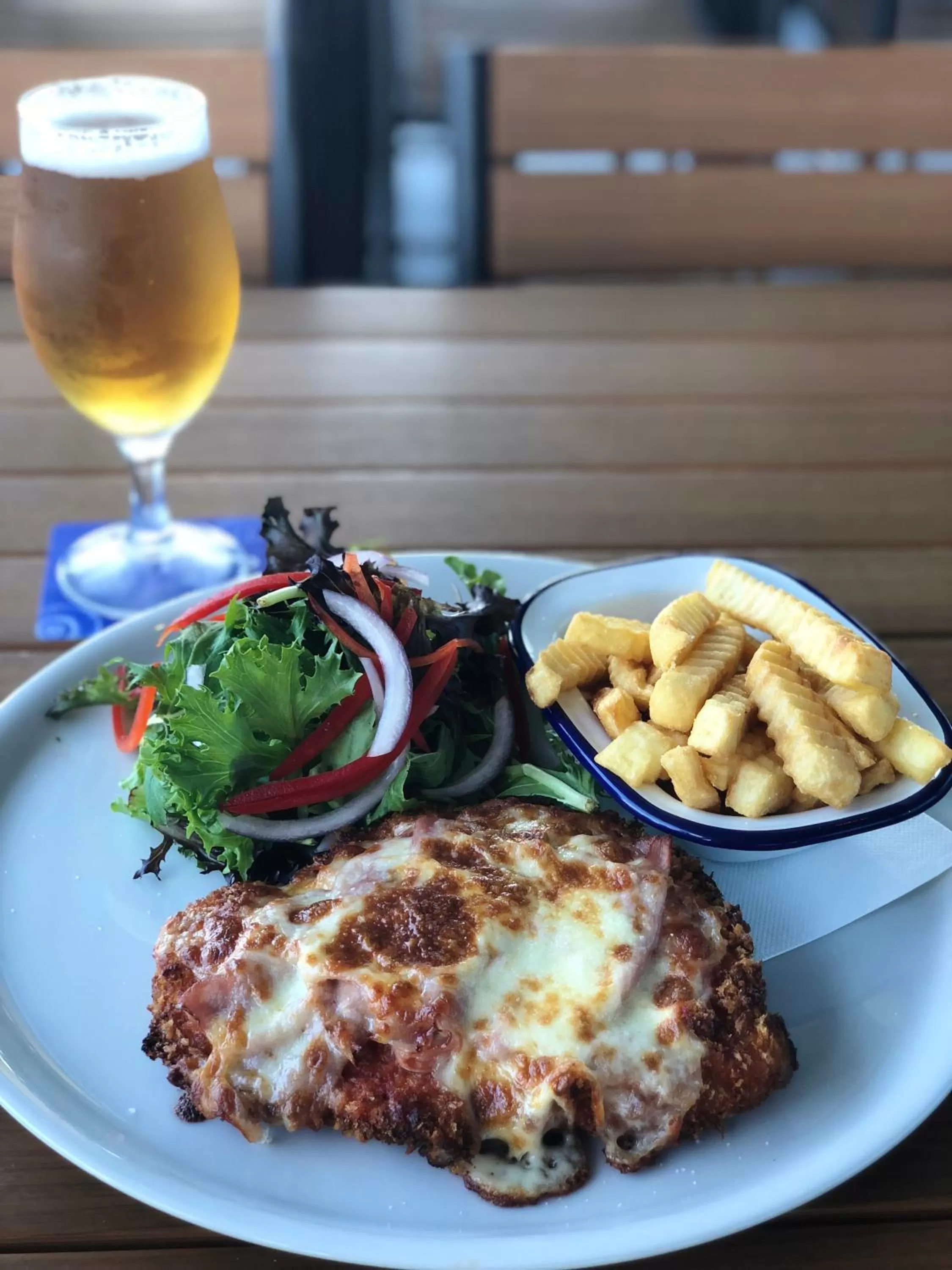 Food and drinks in ibis Brisbane Airport