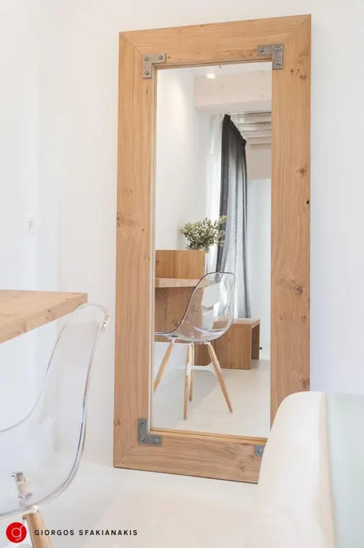 Massage in A Hotel Mykonos