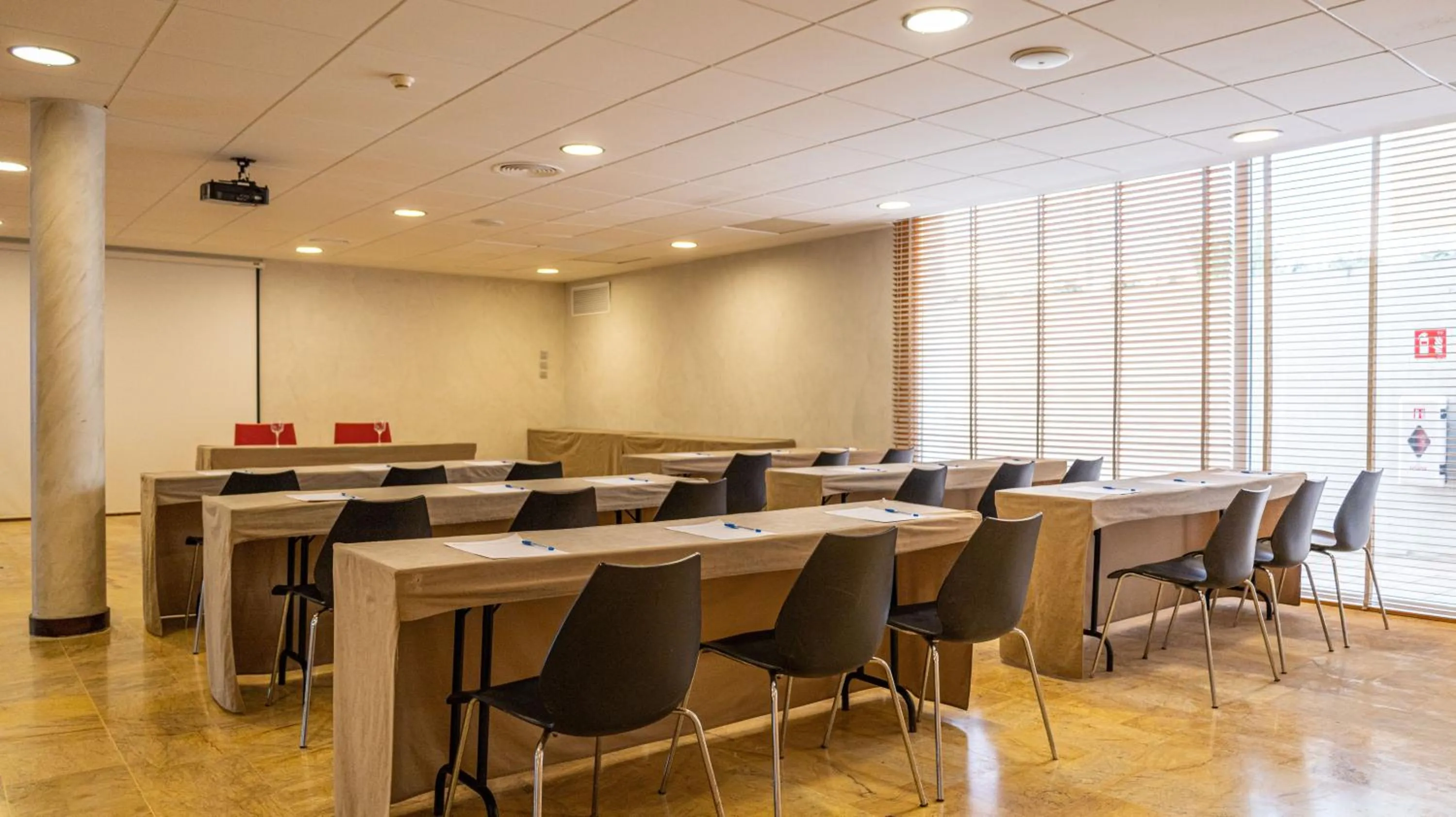Meeting/conference room in Seth Port Ciutadella