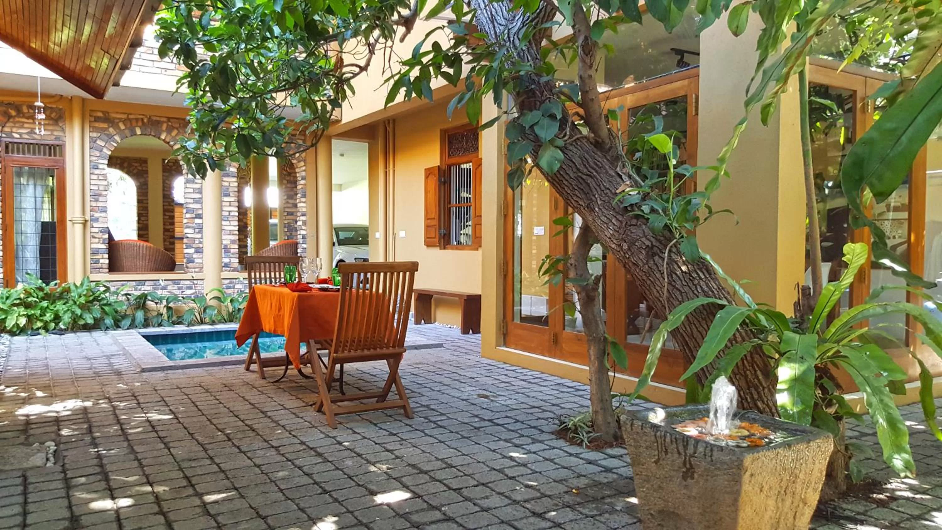 Coffee/tea facilities in Urban Bliss Studio