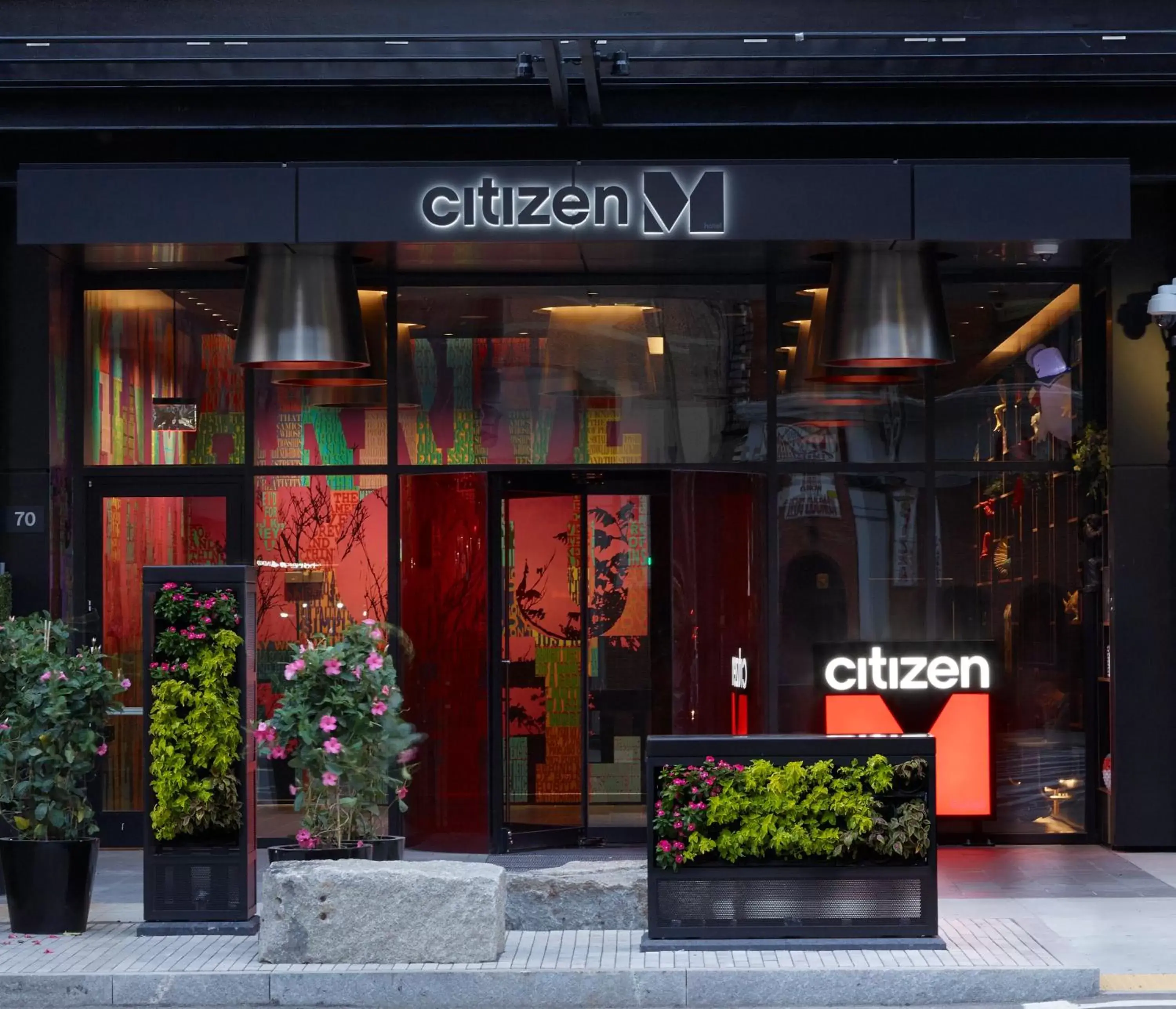 Facade/entrance in citizenM Boston North Station Facade/entrance in citizenM Boston North Station