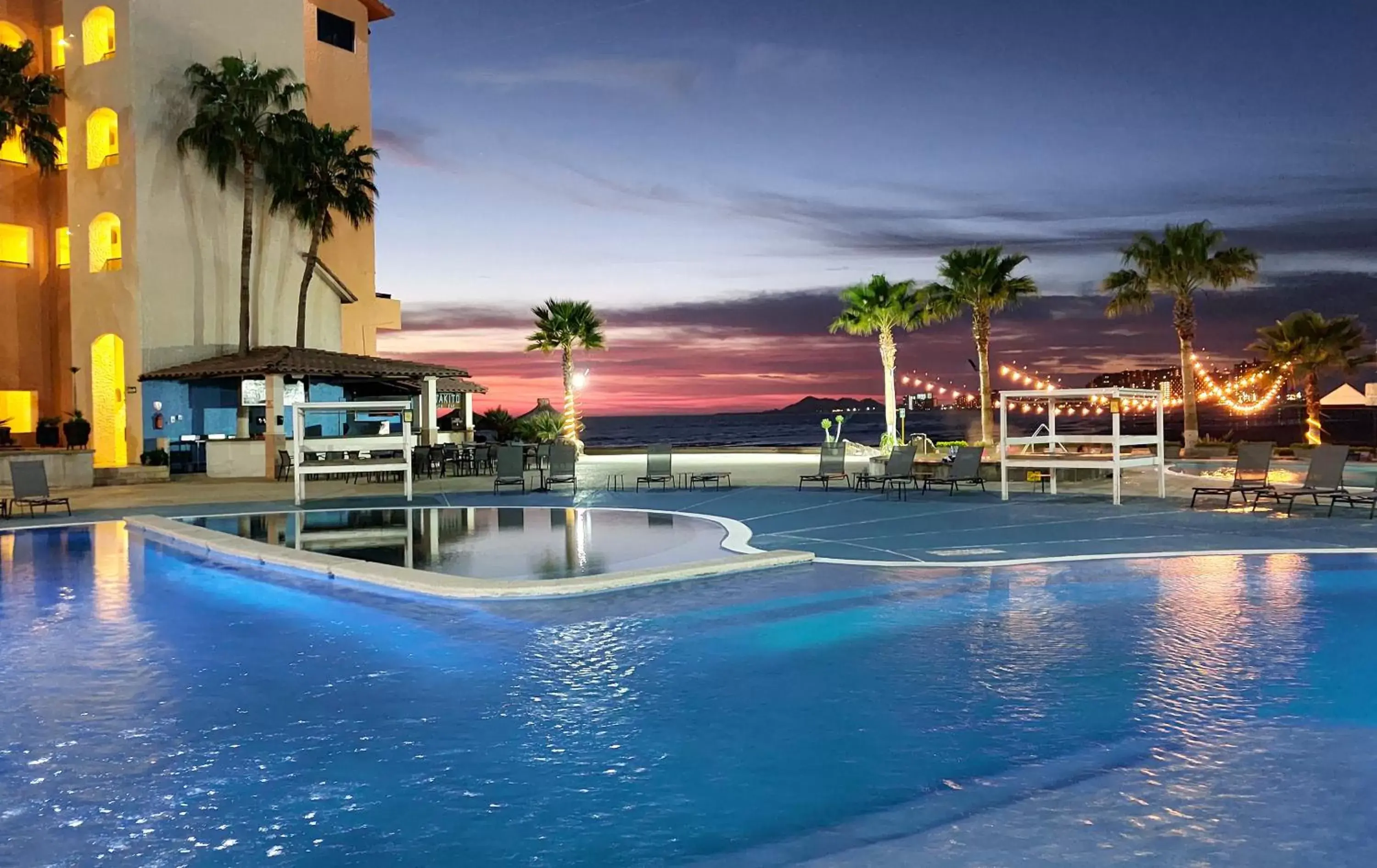 Swimming Pool in Peñasco del Sol Hotel