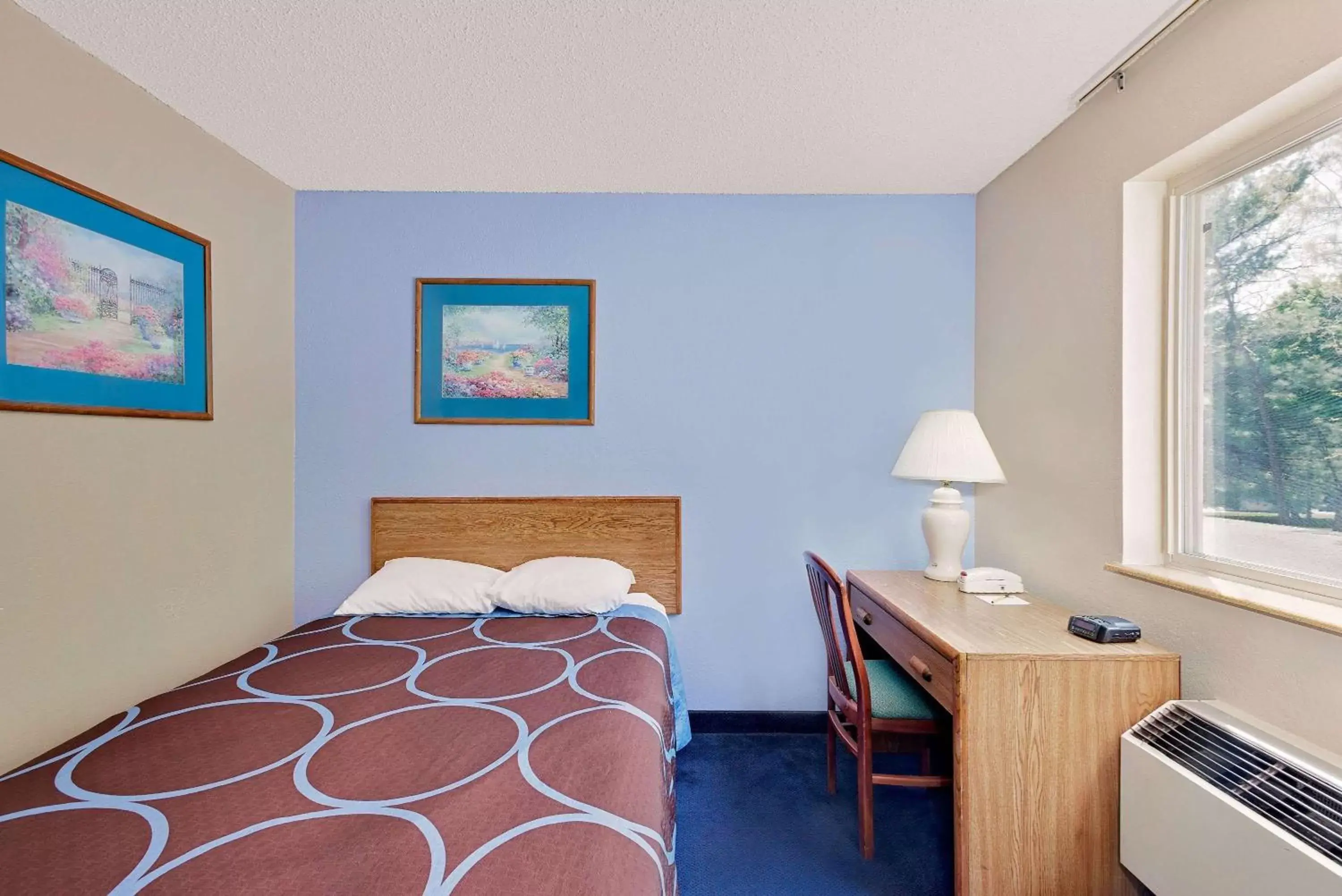 Photo of the whole room, Bed in Super 8 by Wyndham Newburgh/West Point Stewart Intl Airport