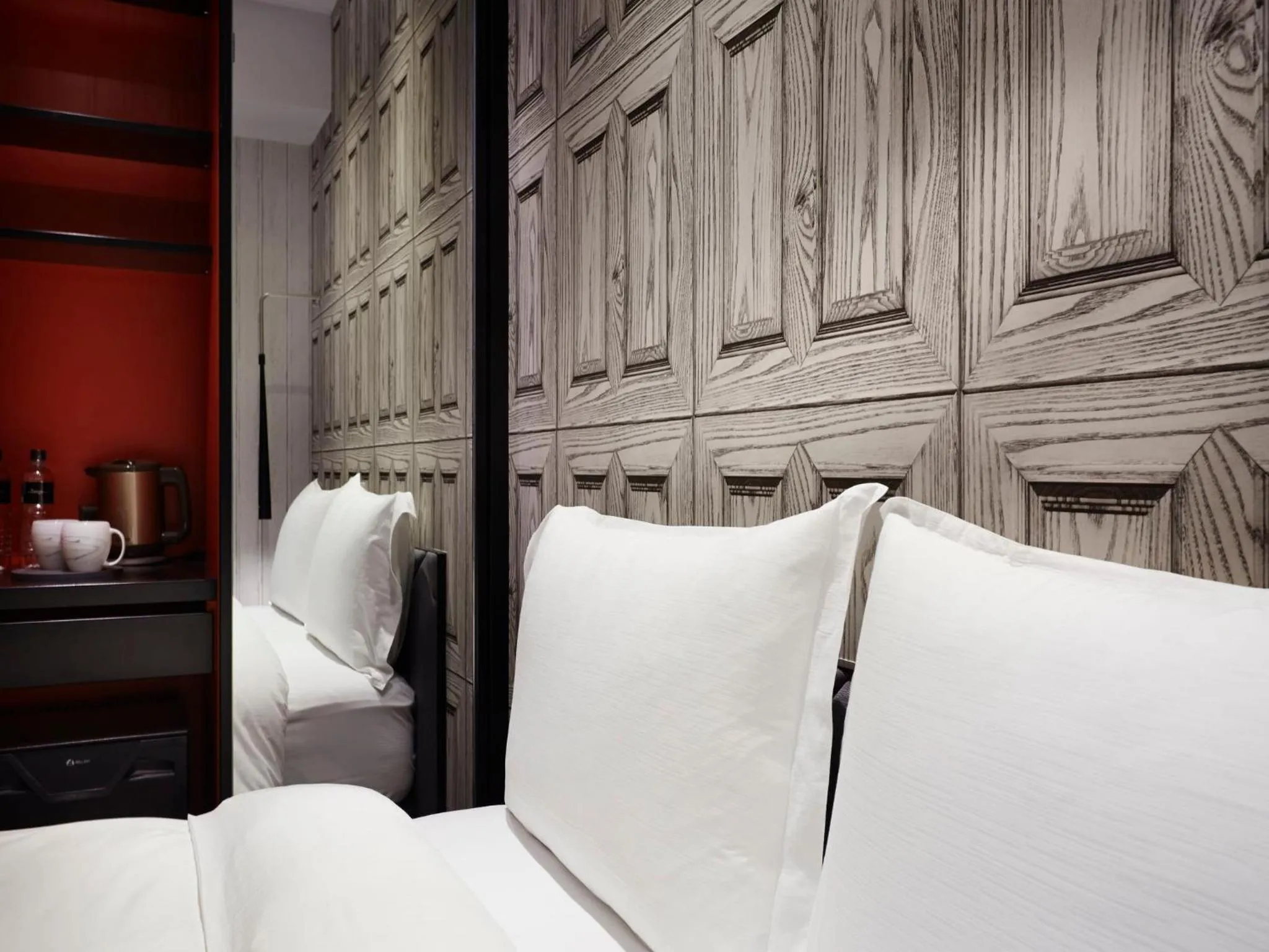 bunk bed, Bed in Tango Inn Taipei Jihe