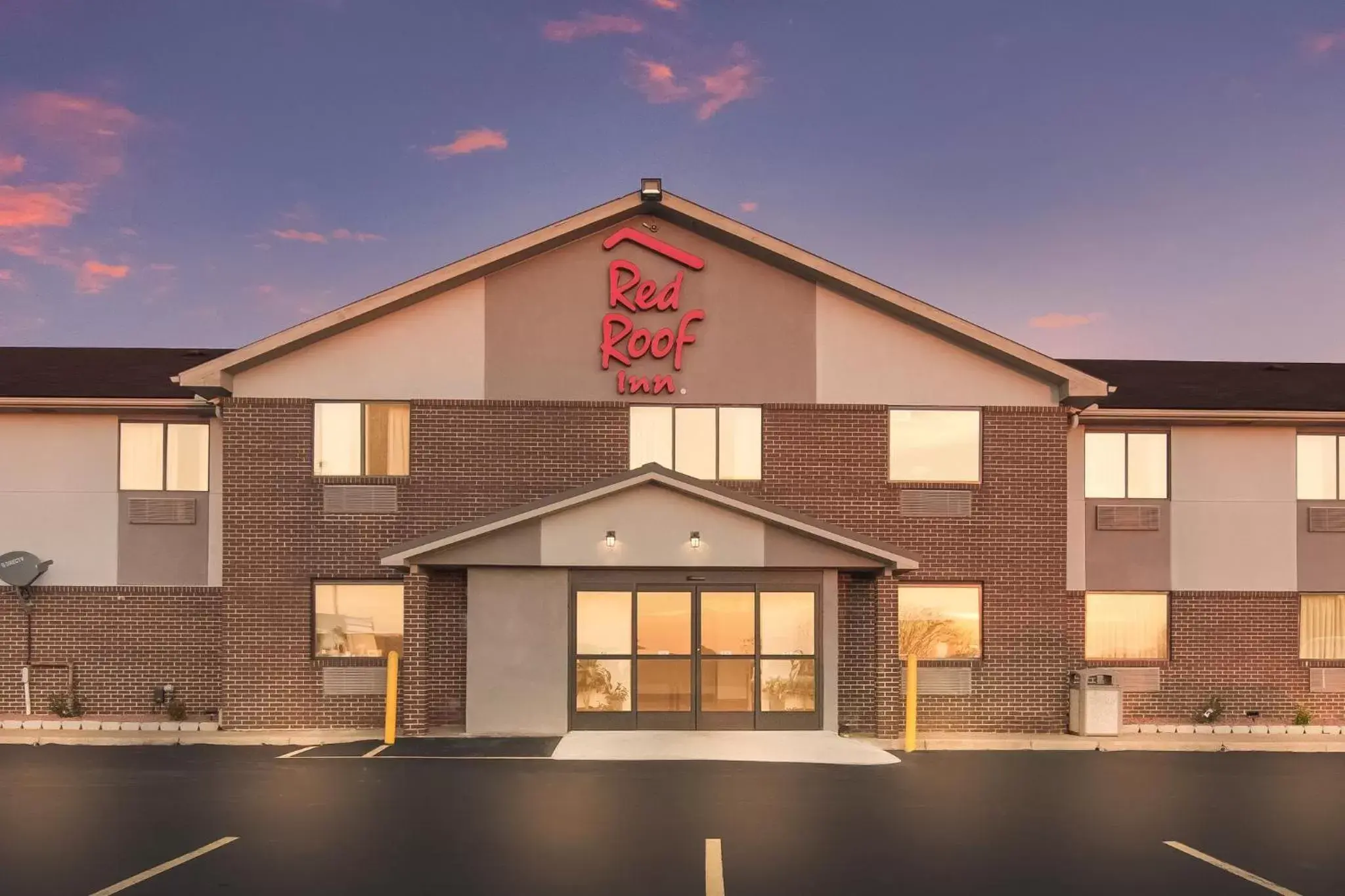 Property Building in Red Roof Inn Greensburg