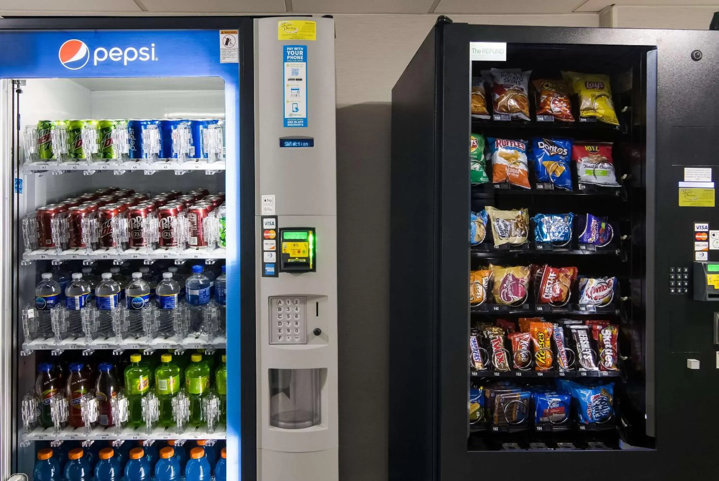 vending machine, Supermarket/Shops in The Inn on Maritime Bay, Ascend Hotel Collection