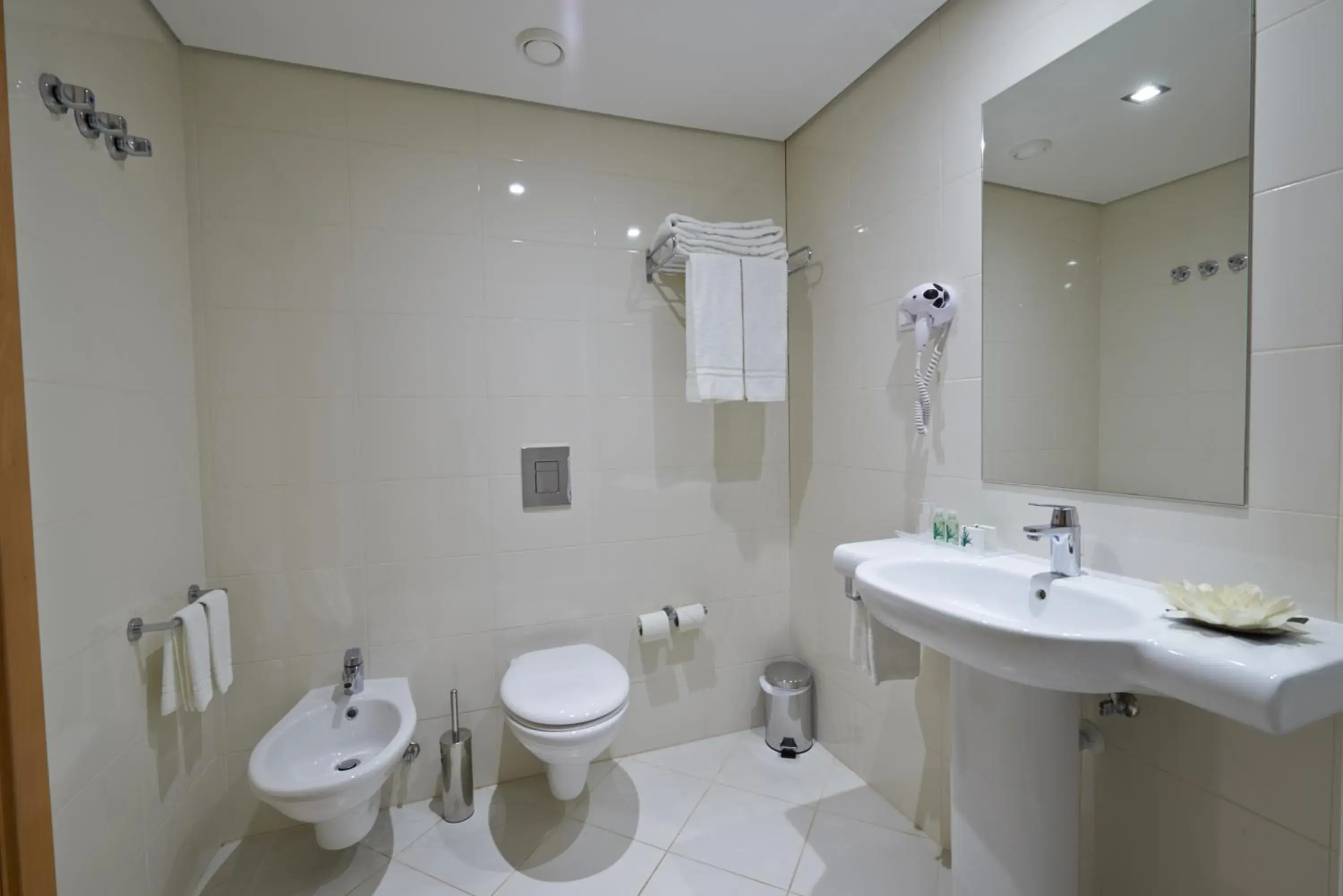 Bathroom in Hotel Azinheira