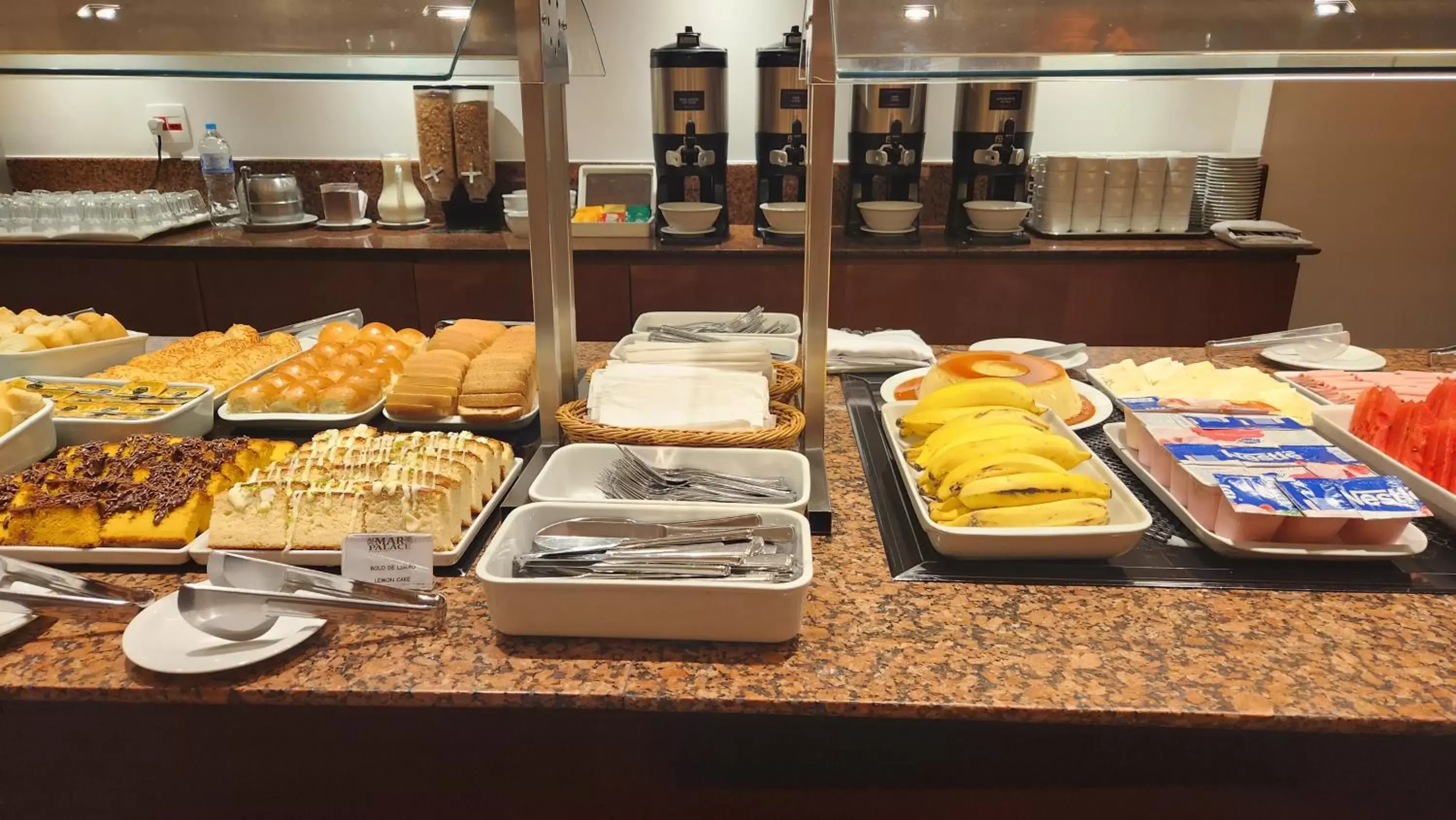 Breakfast in Mar Palace Copacabana Hotel Breakfast in Mar Palace Copacabana Hotel