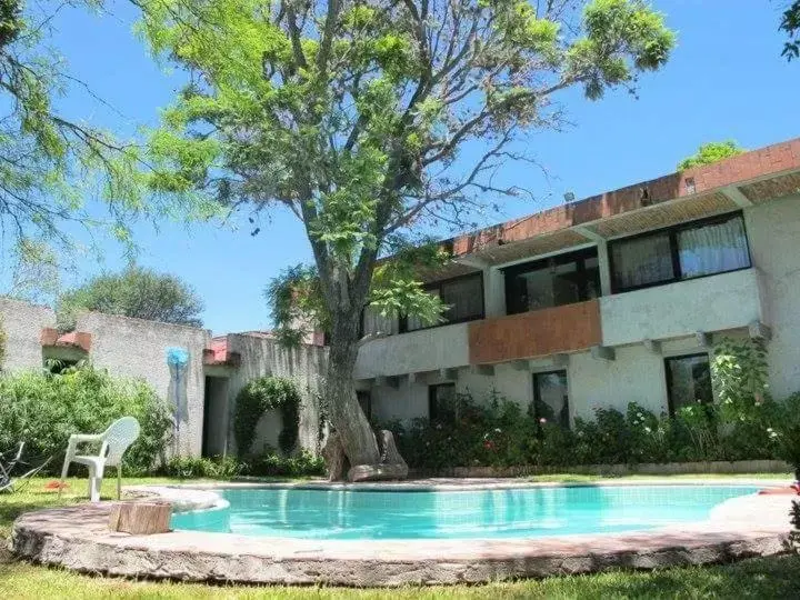 Garden, Swimming Pool in Hotel Casa Pahpaqui