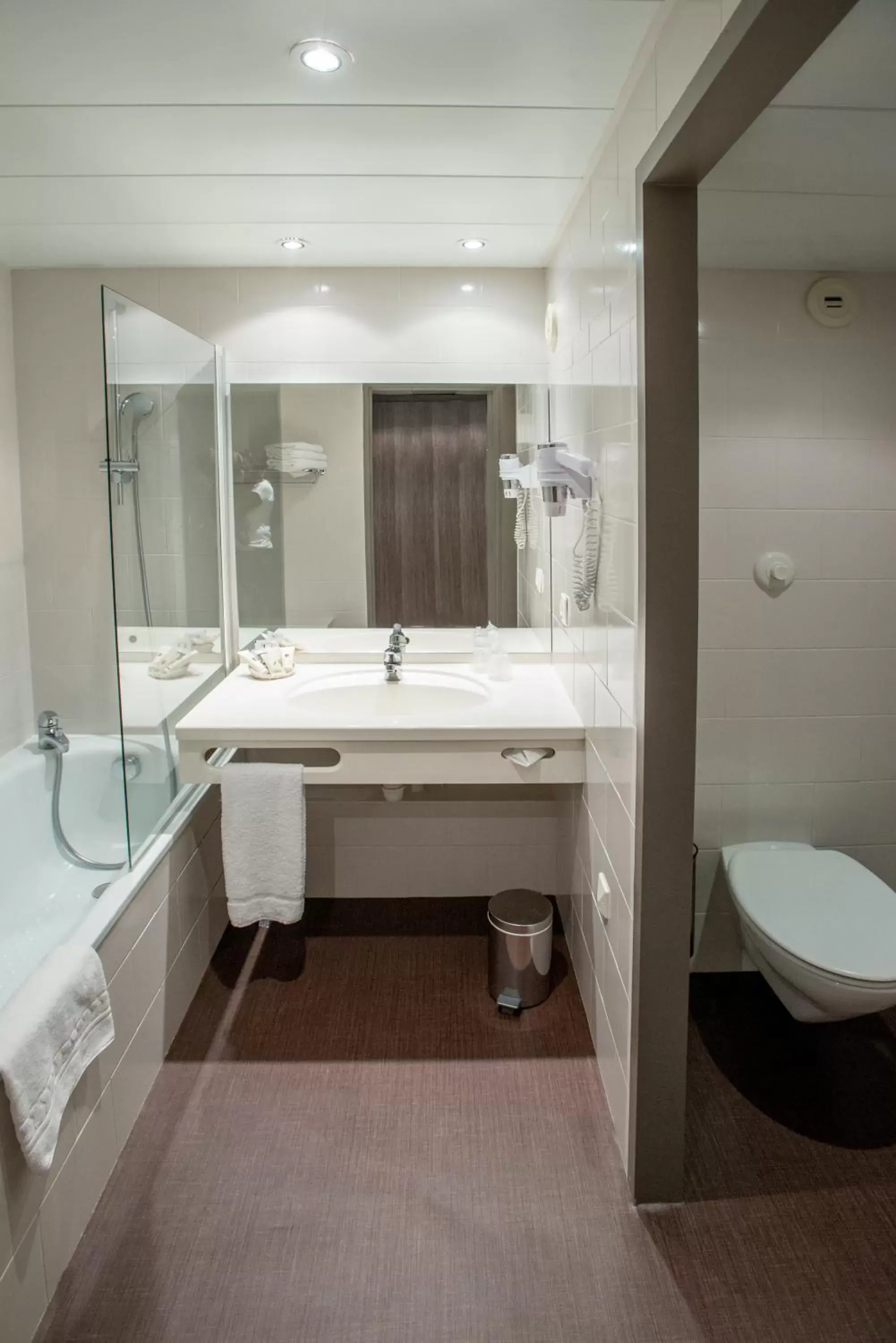 Bathroom in Best Western Plus Hotel Admiral