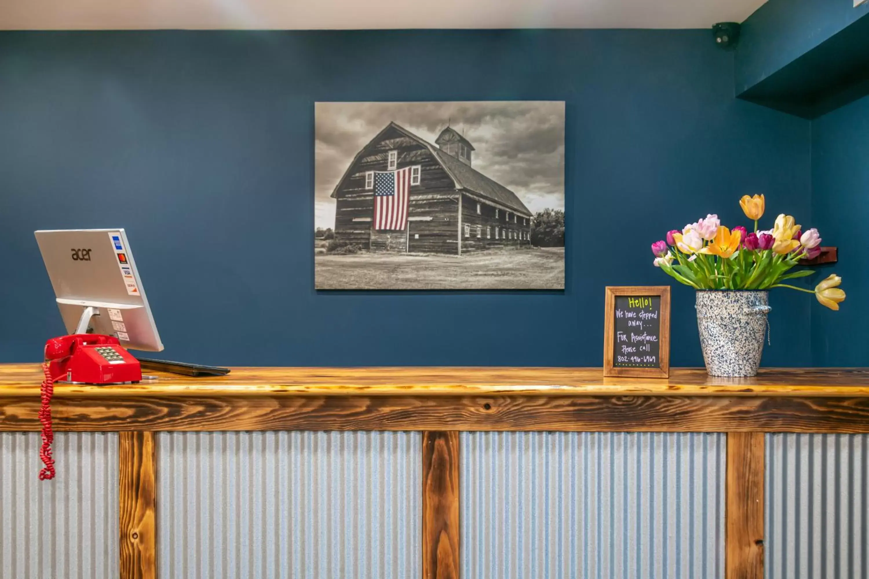 Lobby or reception in Mad River Lodge