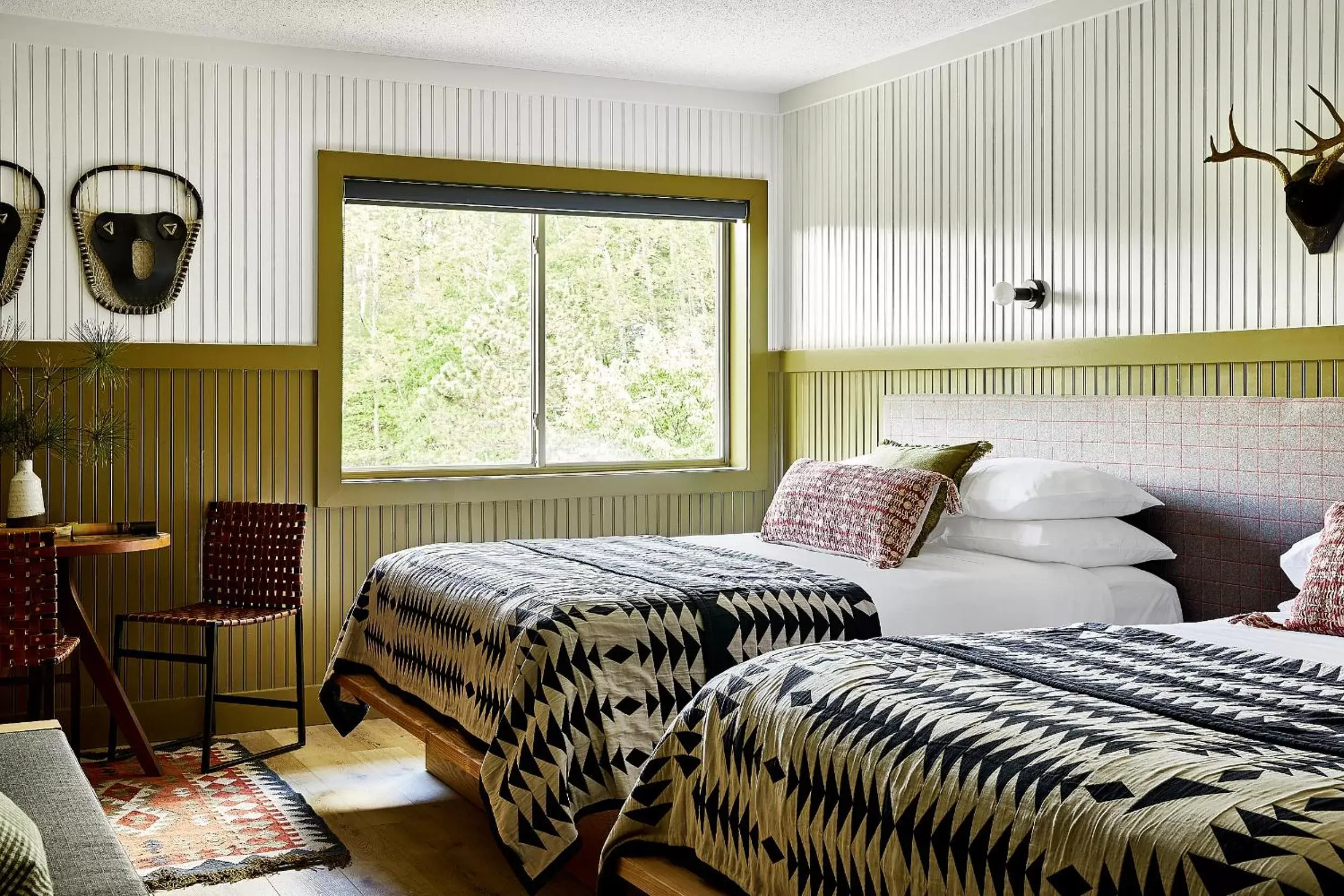 Bedroom, Bed in Bluebird Sunapee