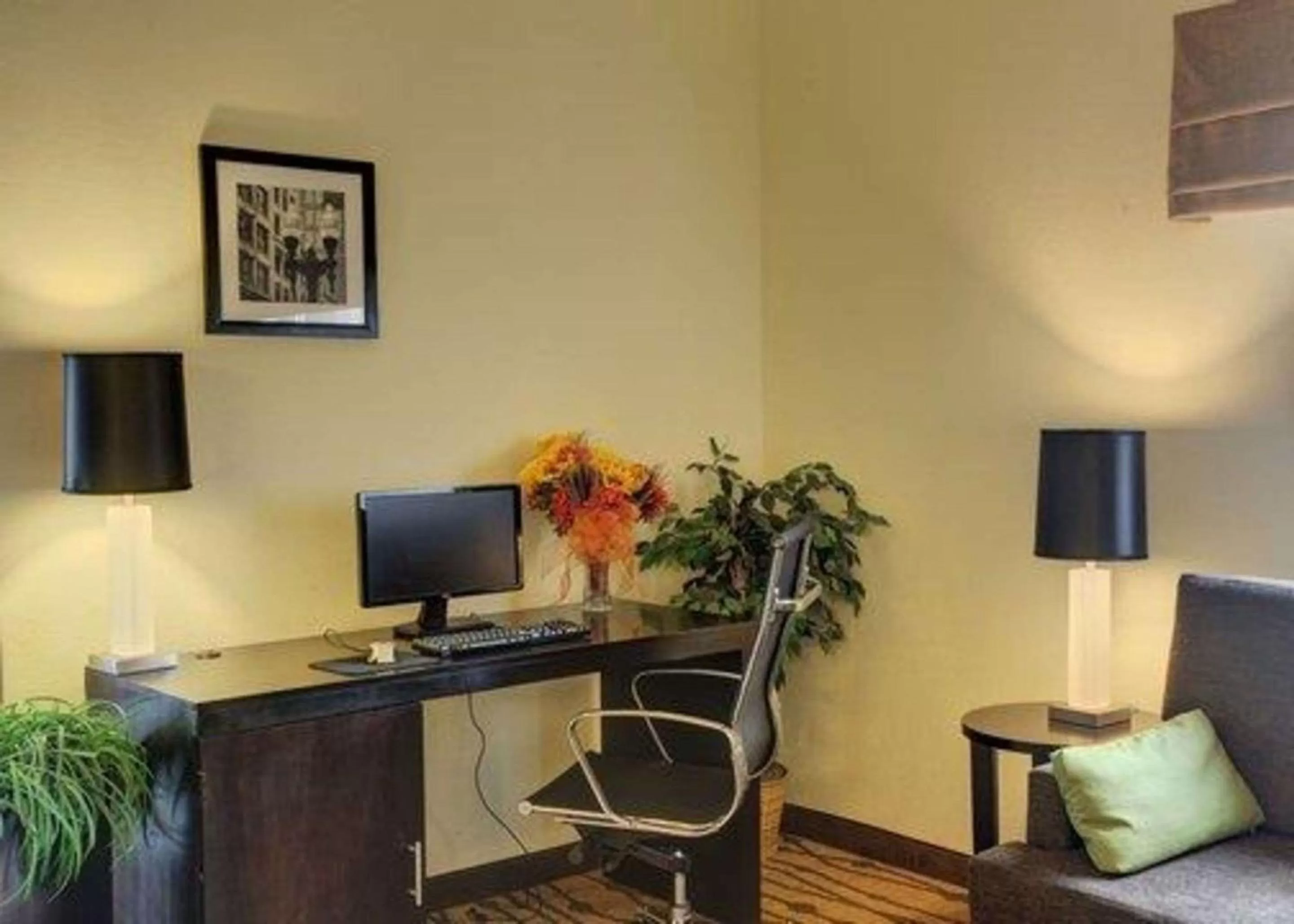 On site in Sleep Inn Pasco Tri -Cities