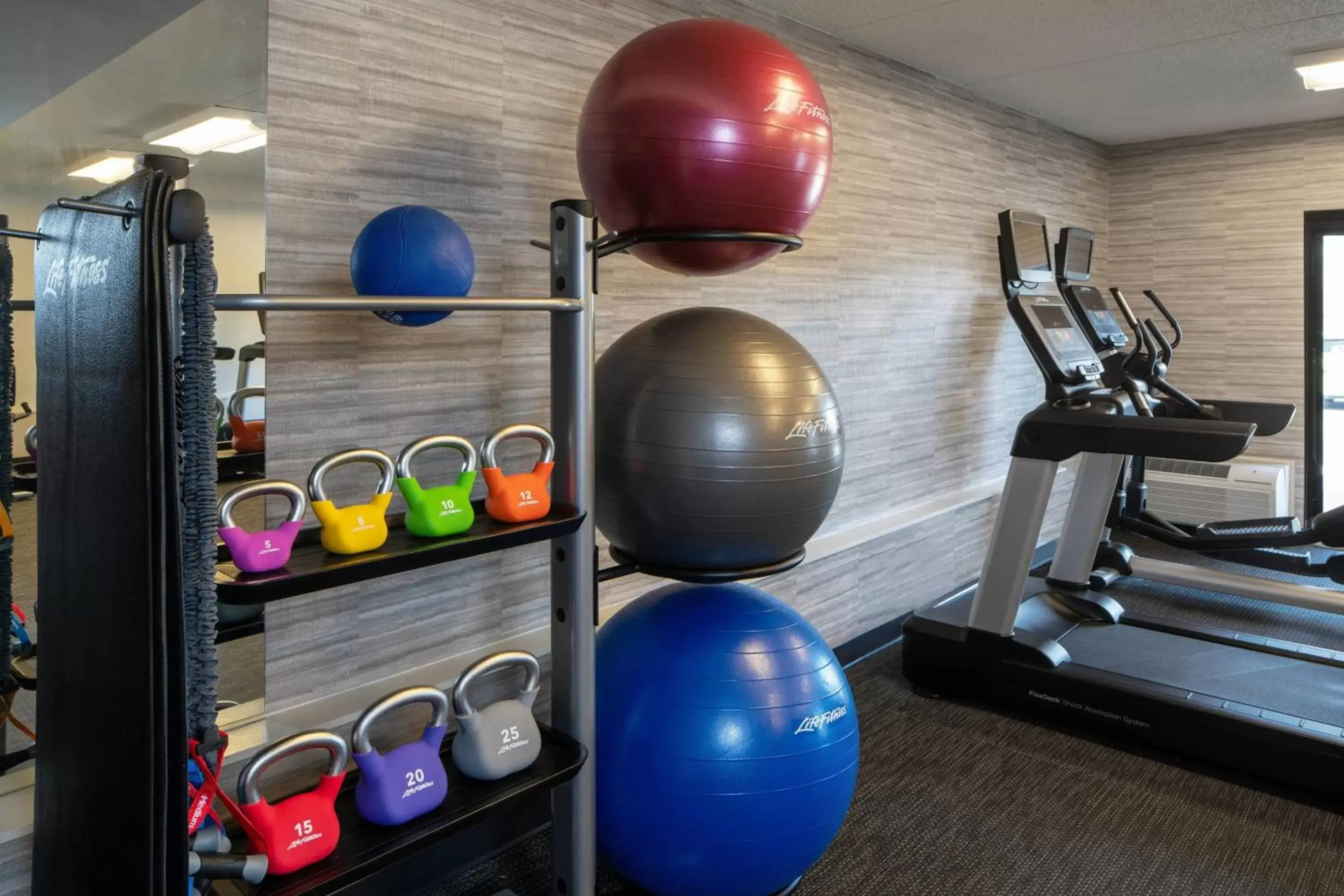 Fitness centre/facilities, Fitness Center/Facilities in Courtyard by Marriott Dulles Airport Herndon/Reston