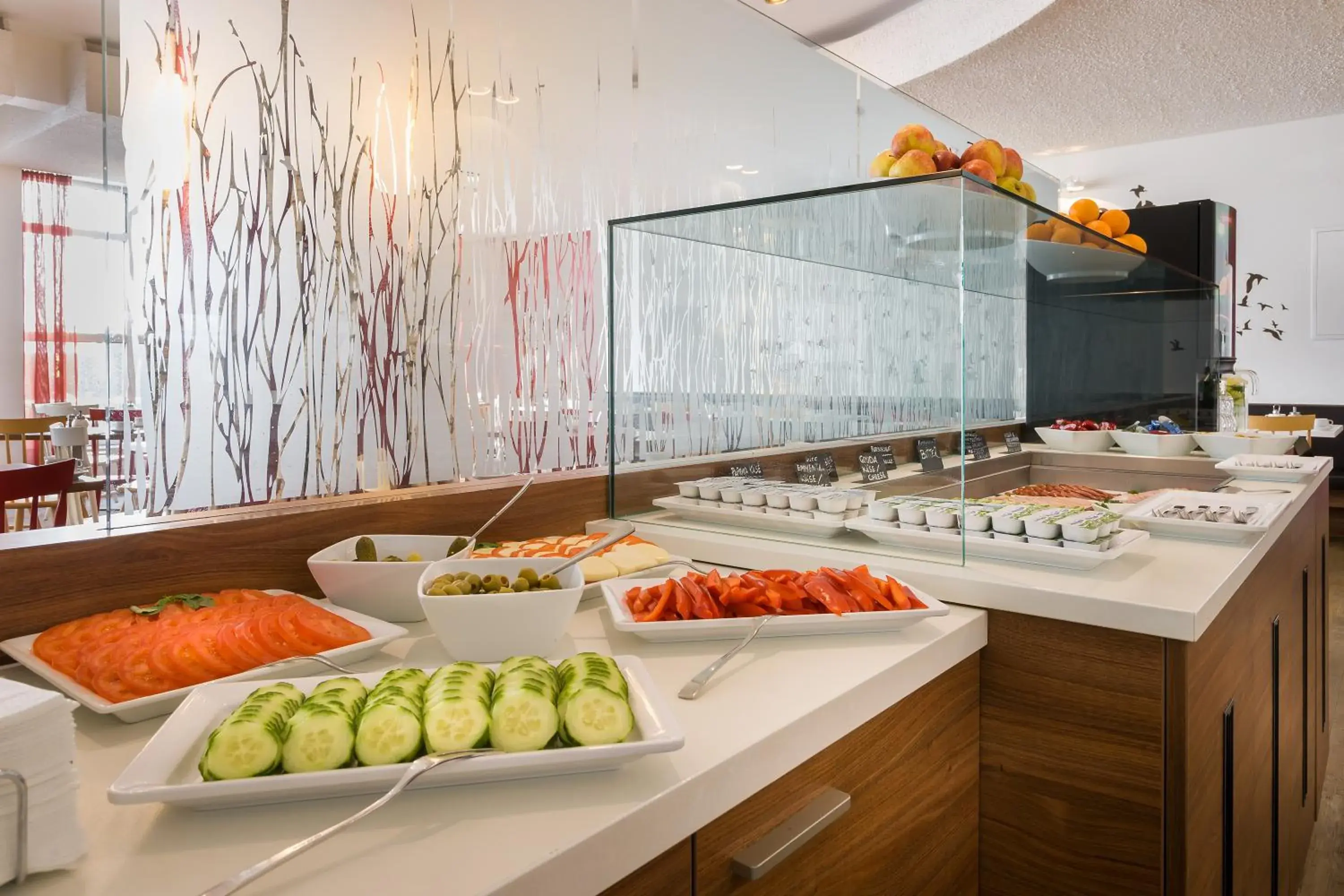 Breakfast, Food in Sure Hotel by Best Western Muenchen Hauptbahnhof