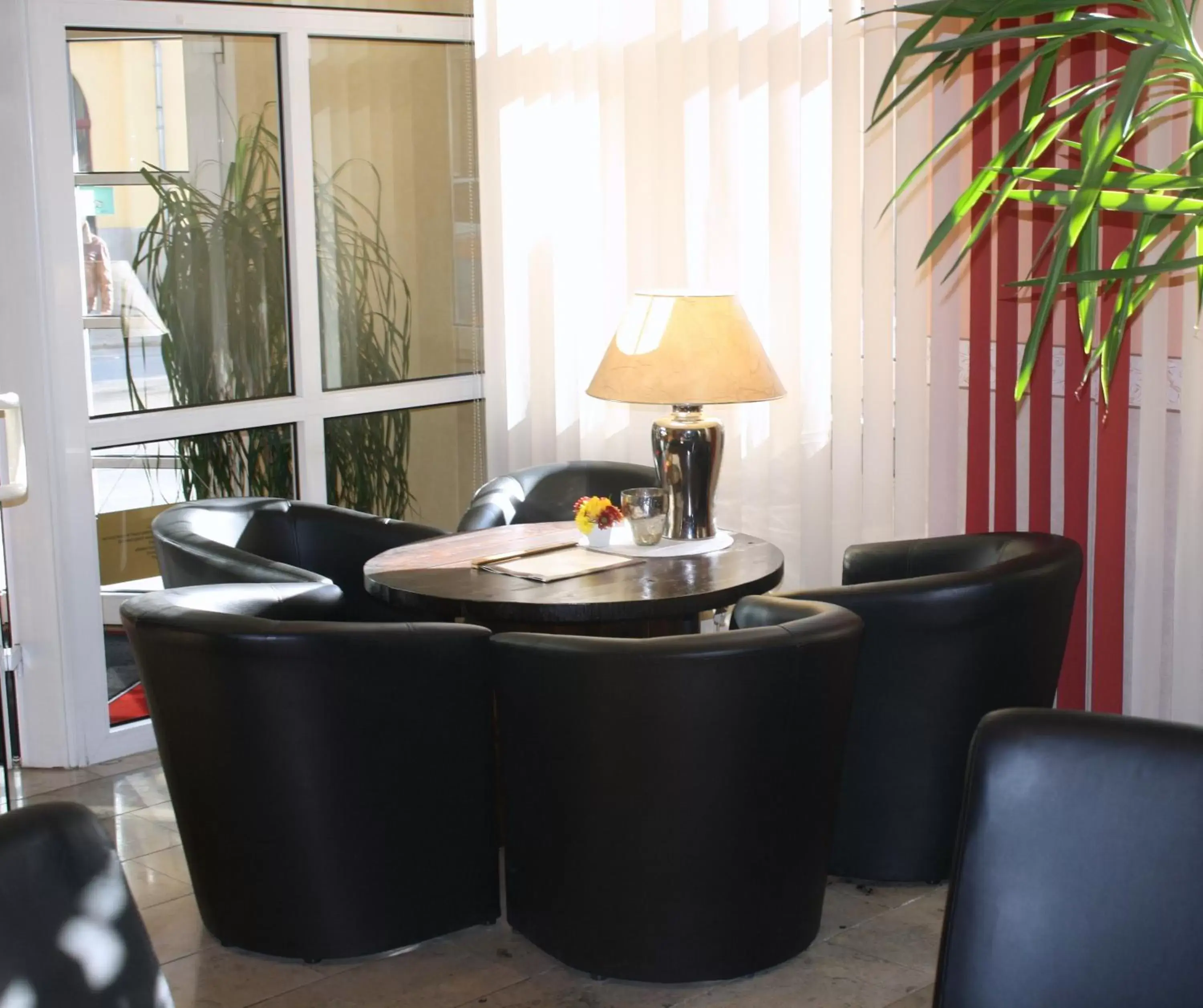 Lobby or reception, Seating Area in Hotel Berlin