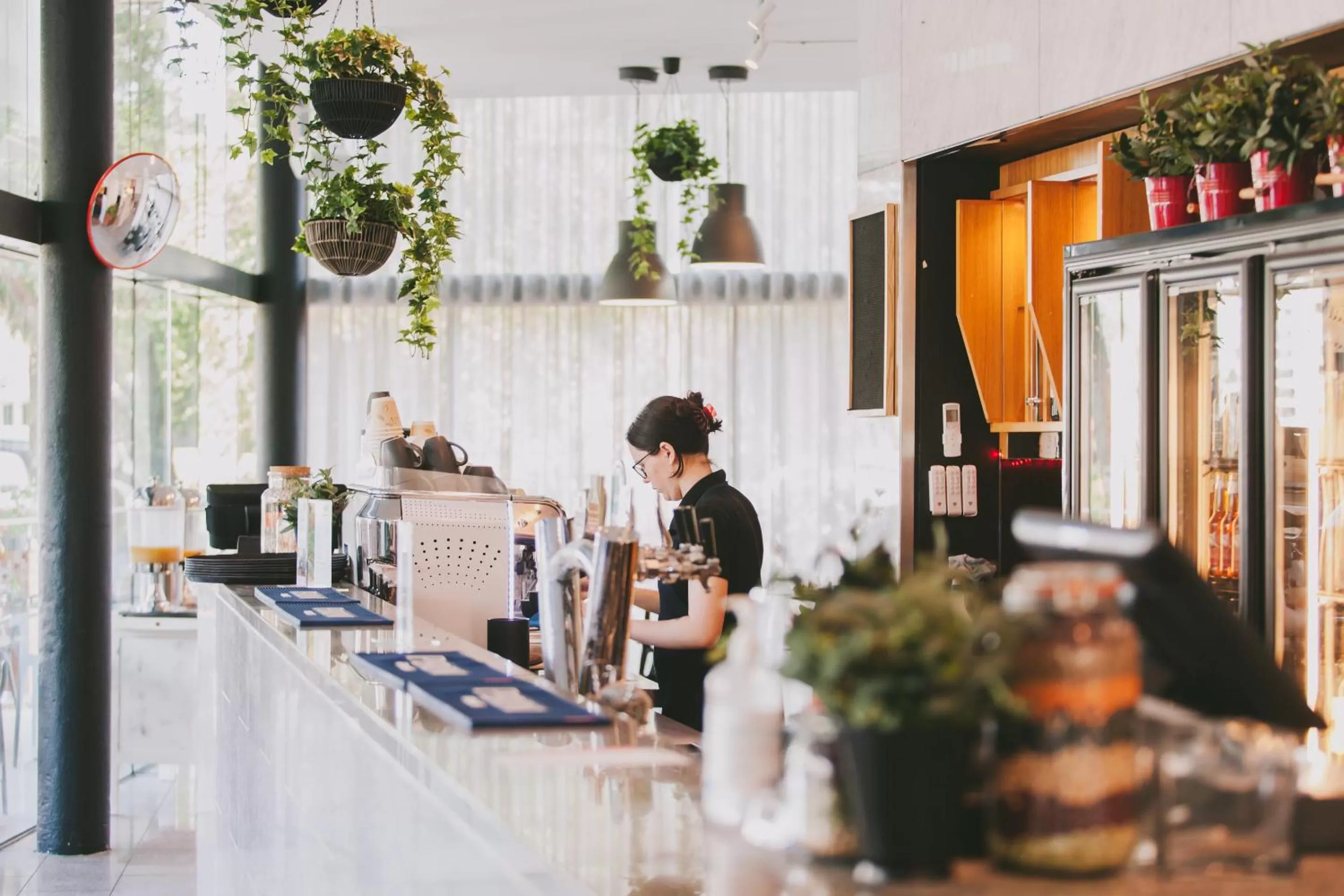 Restaurant/places to eat in Mercure Brisbane Spring Hill