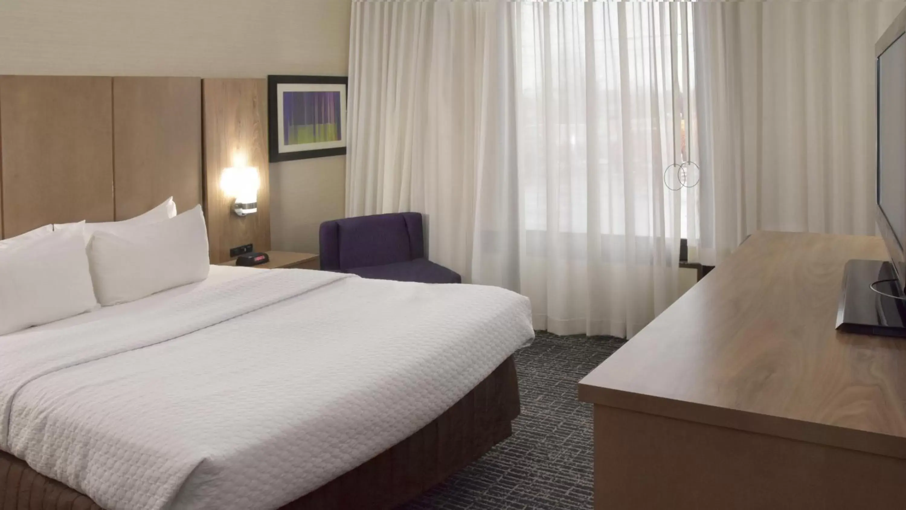 Photo of the whole room, Bed in Crowne Plaza Cleveland Airport, an IHG Hotel