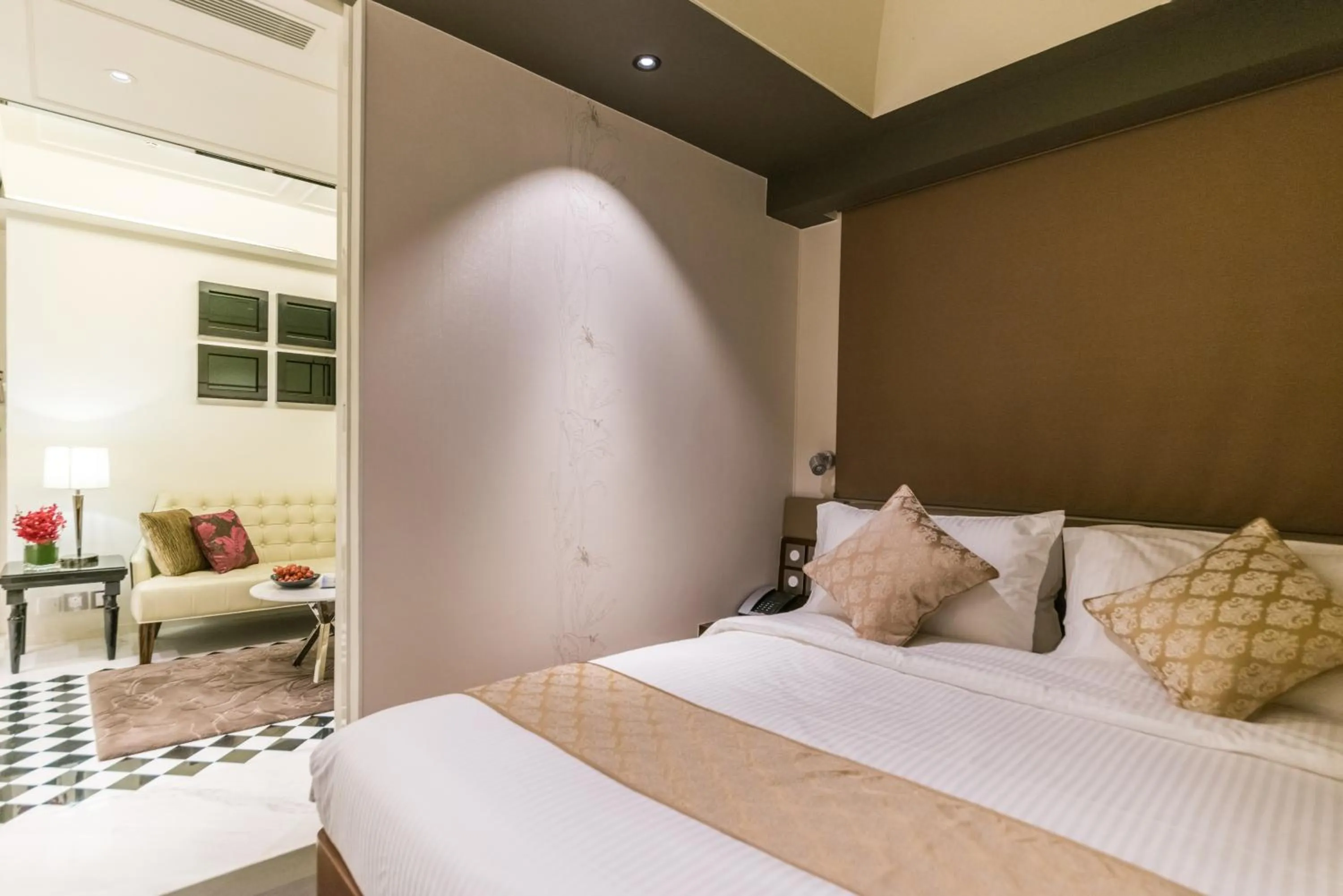 Bed in Hotel Pravo Hong Kong