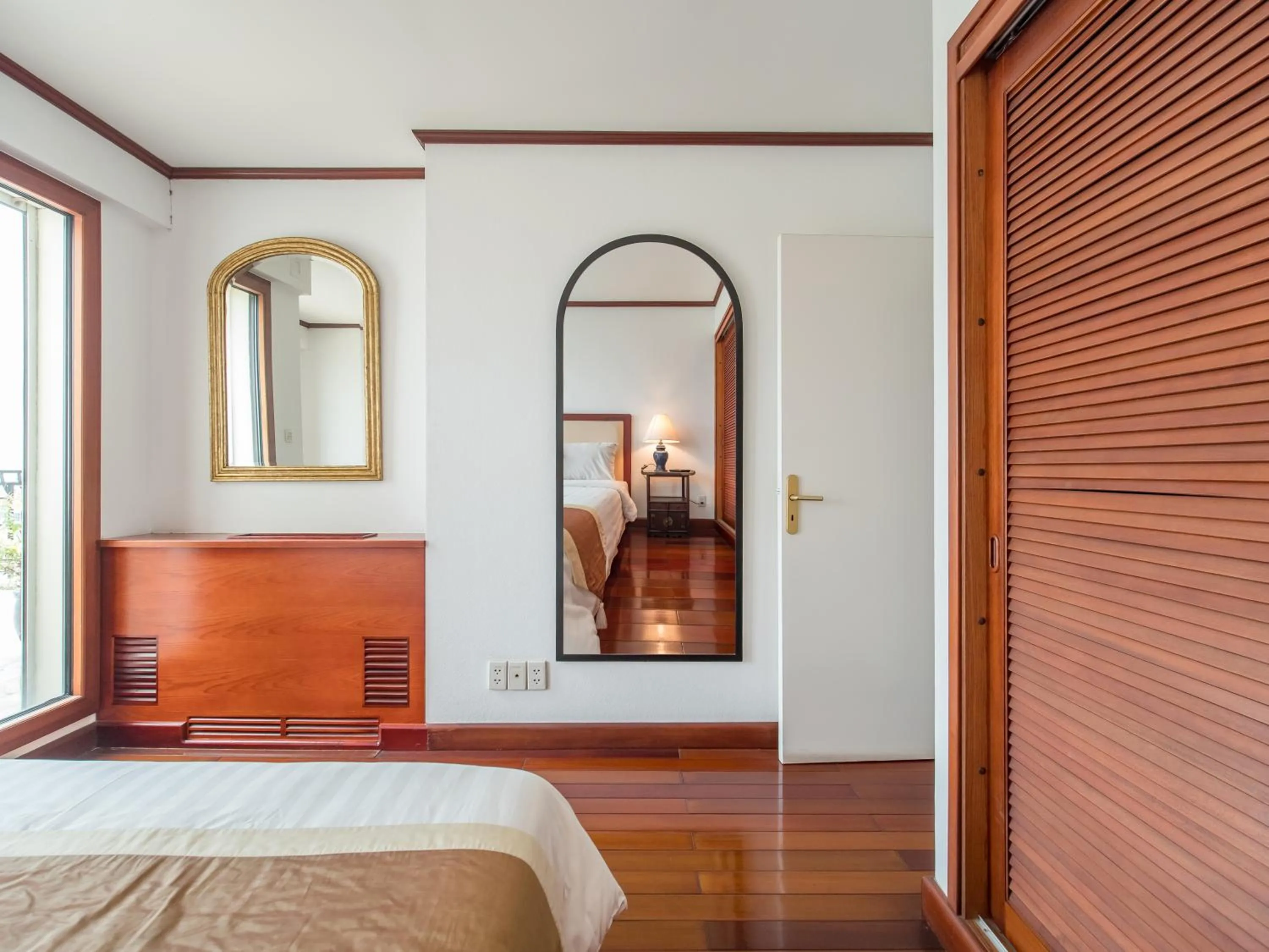Bedroom, Bed in Saigon Domaine Luxury Residences