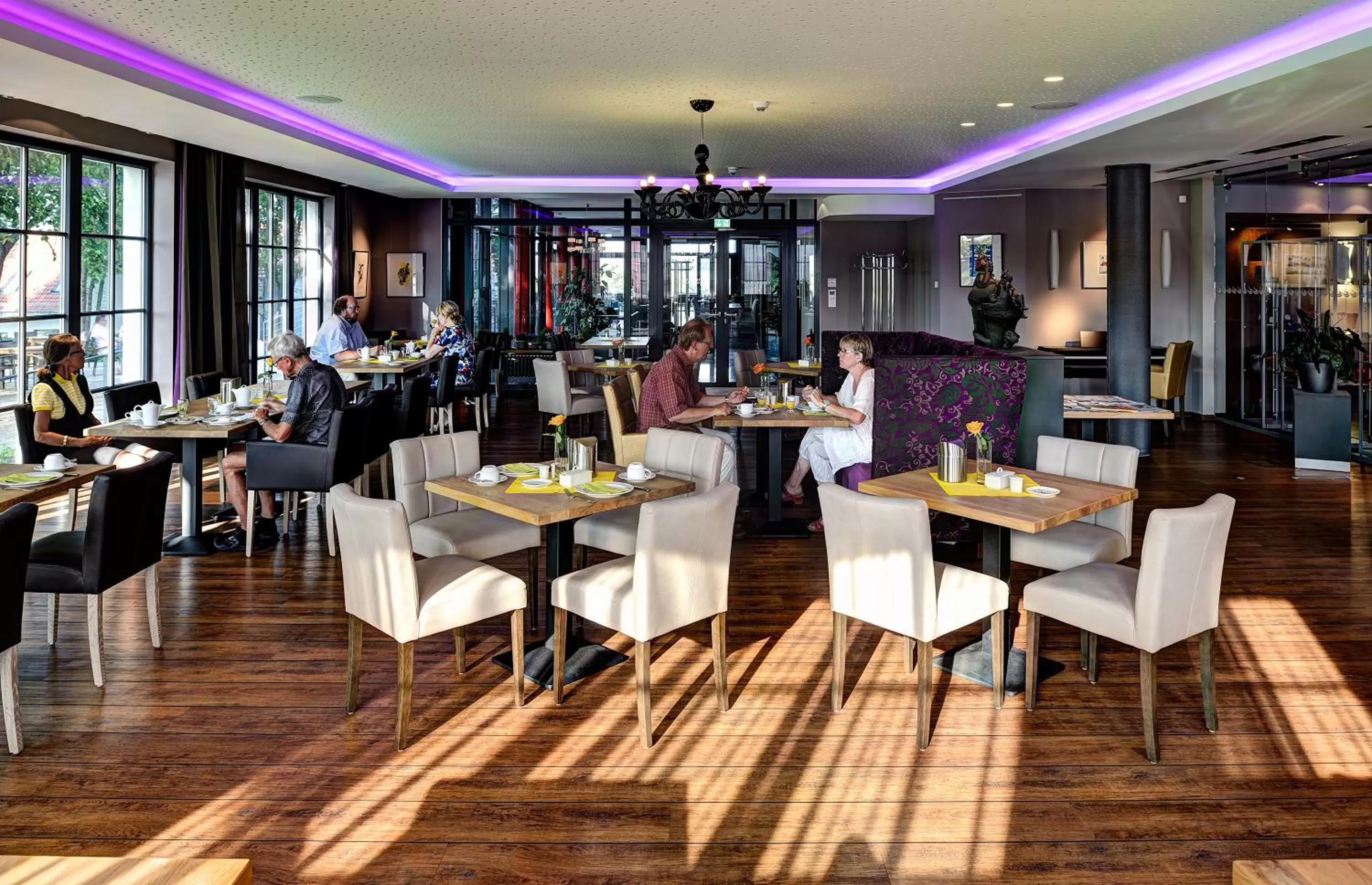 Restaurant/places to eat in ARTHOTEL Kiebitzberg