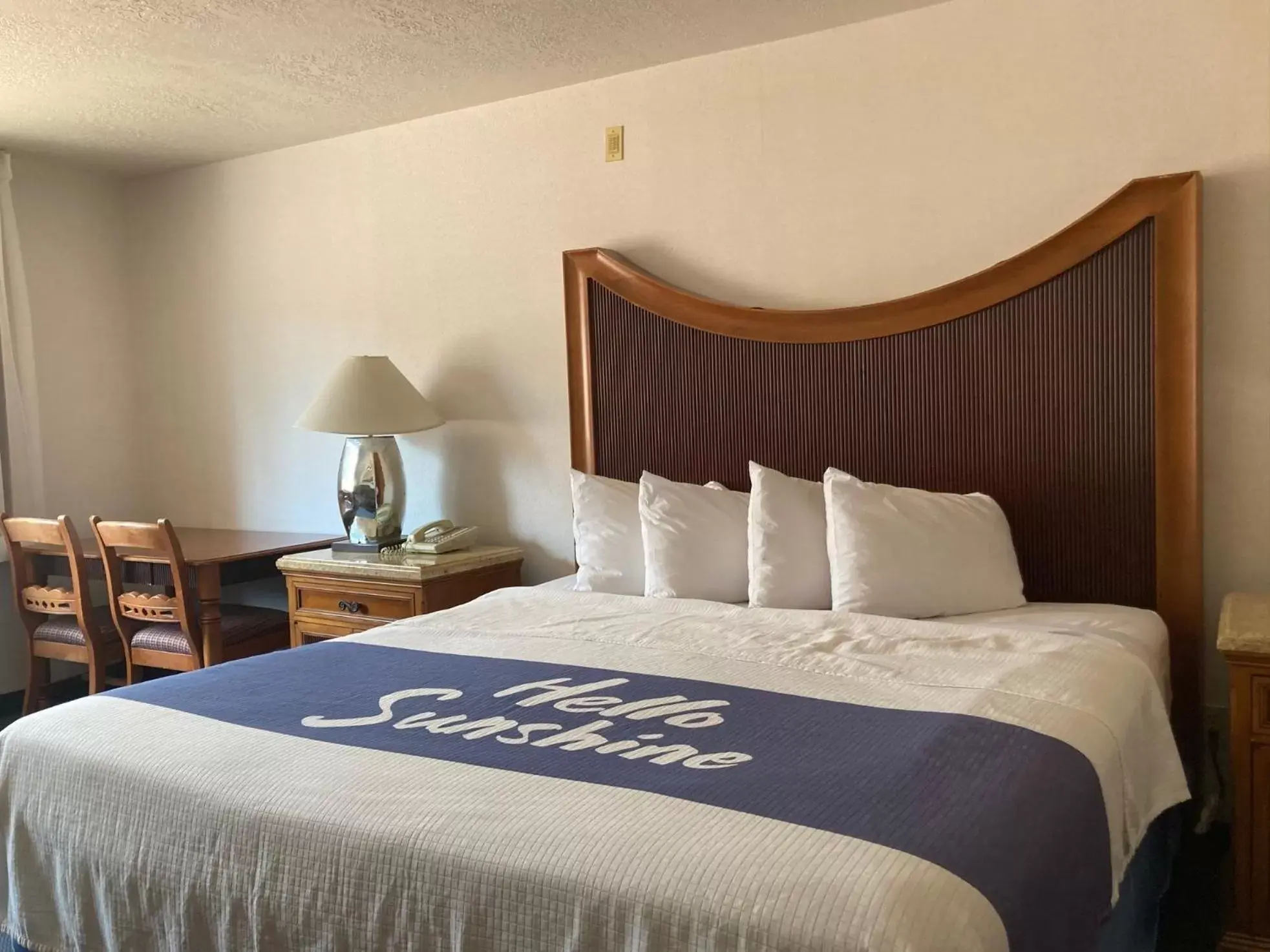 Bedroom, Bed in Days Inn by Wyndham Capitol Reef