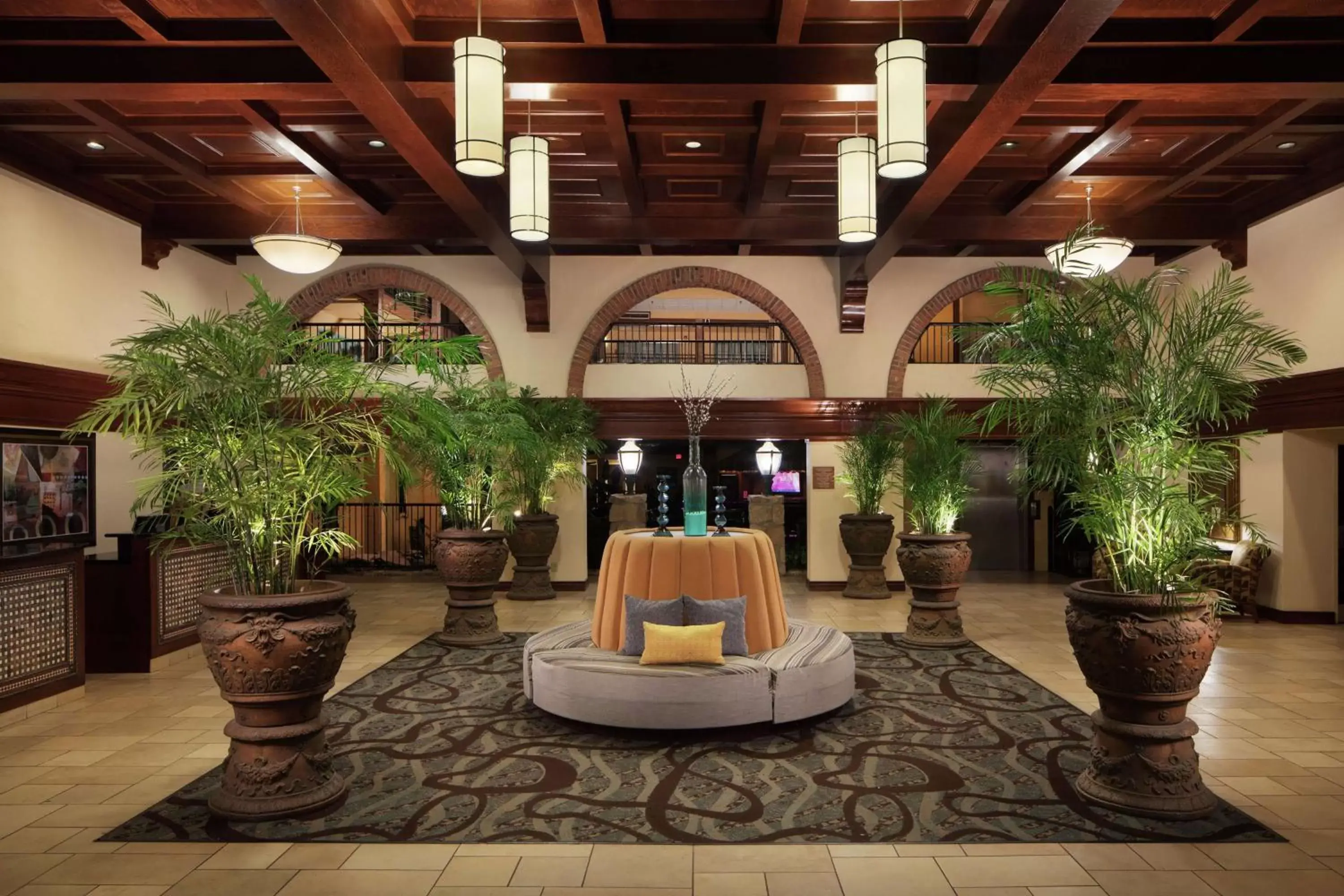 Lobby or reception, Lobby/Reception in Embassy Suites Lubbock