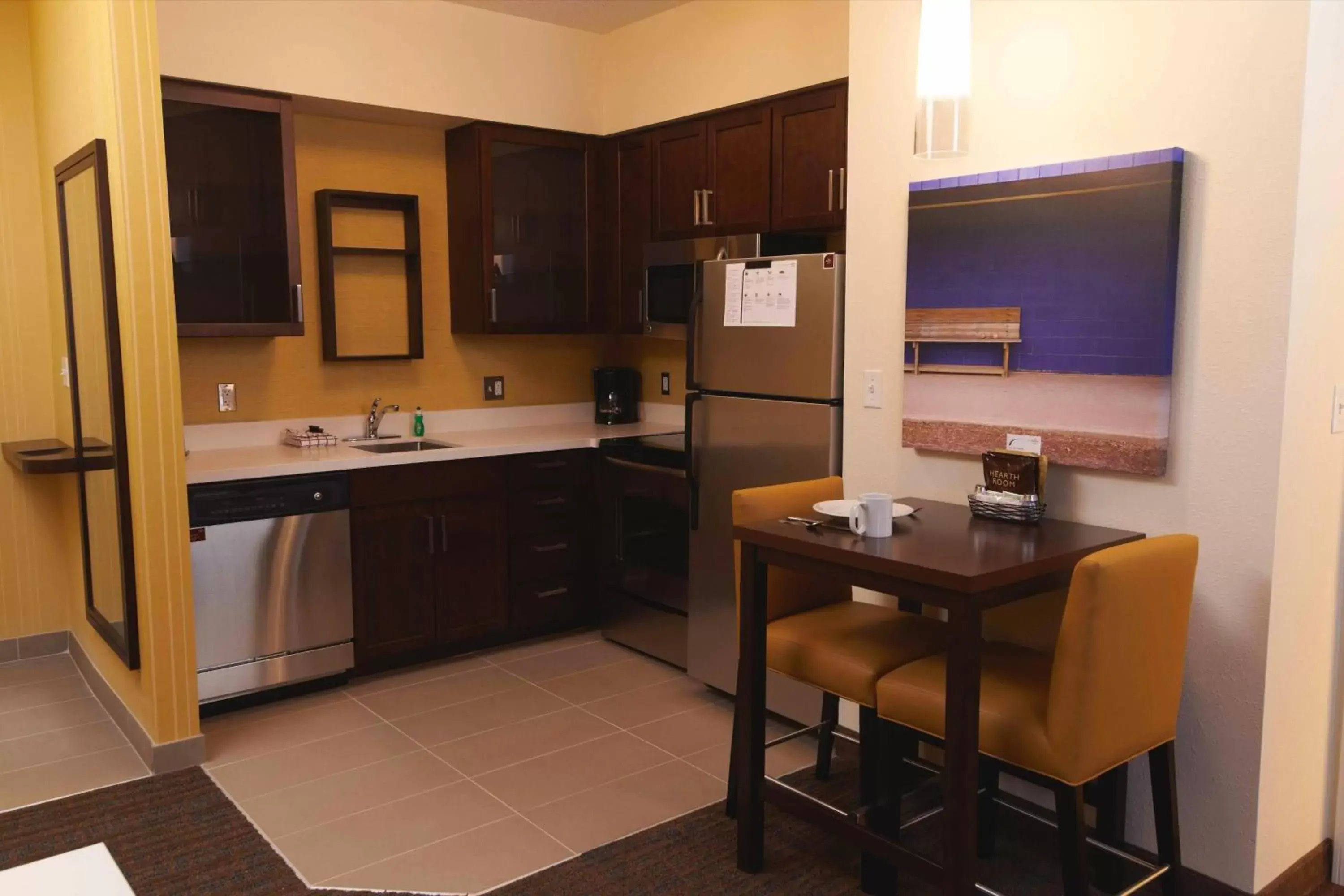 Bedroom, Kitchen/Kitchenette in Residence Inn by Marriott Williamsport