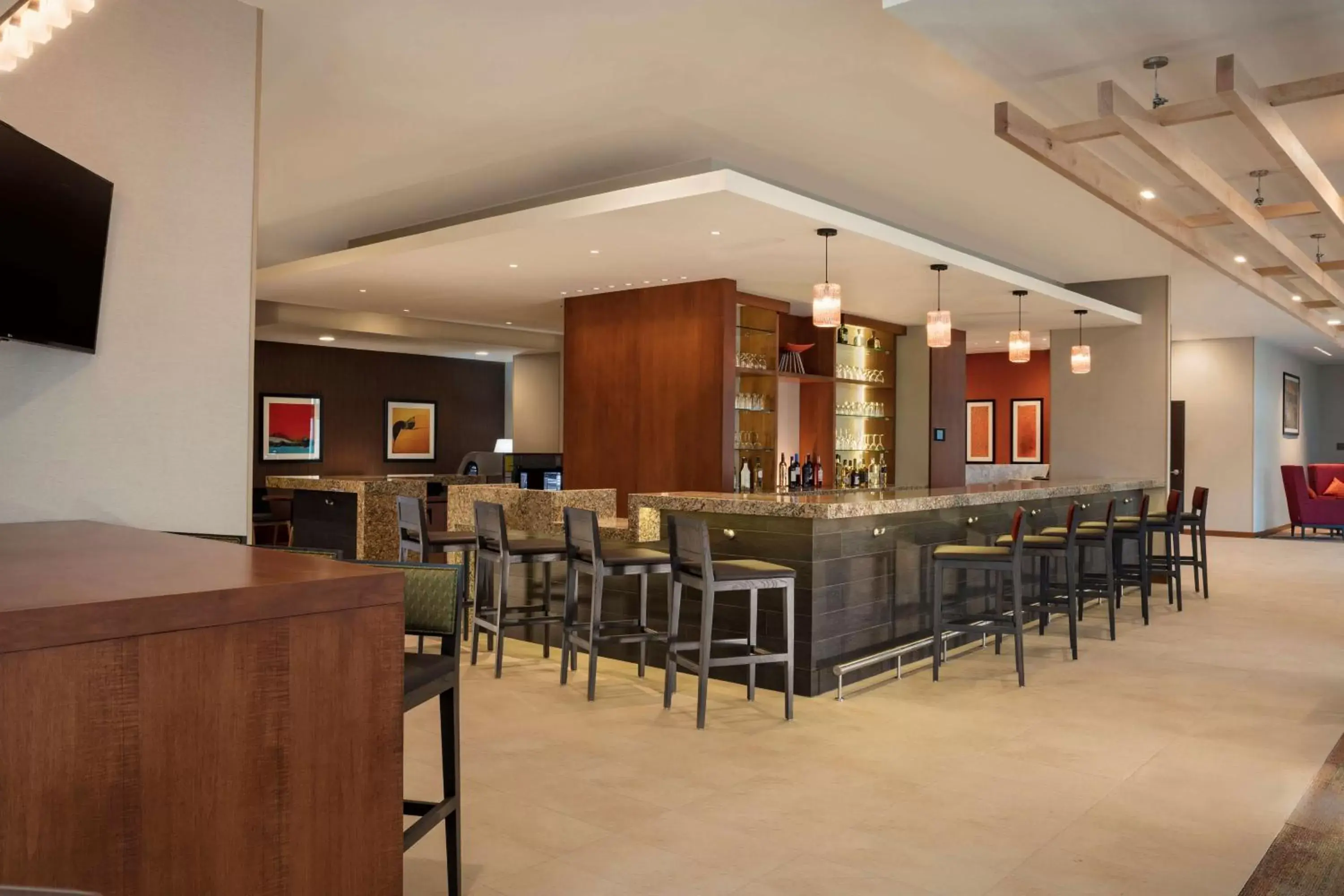 Lounge or bar in Hyatt Place Aguascalientes Bonaterra Lounge or bar in Hyatt Place Aguascalientes Bonaterra