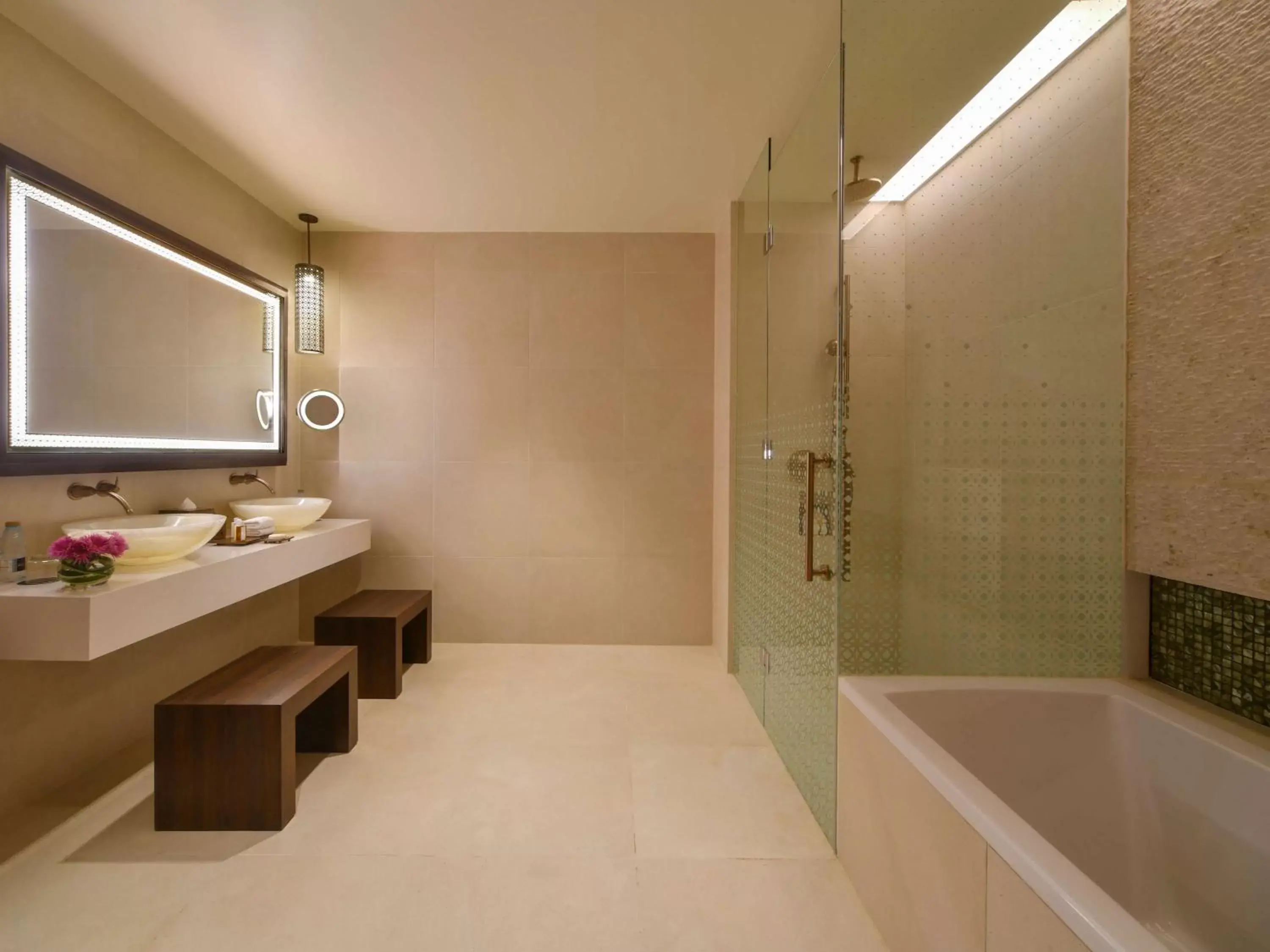 Photo of the whole room, Bathroom in Alwadi Hotel Doha - MGallery