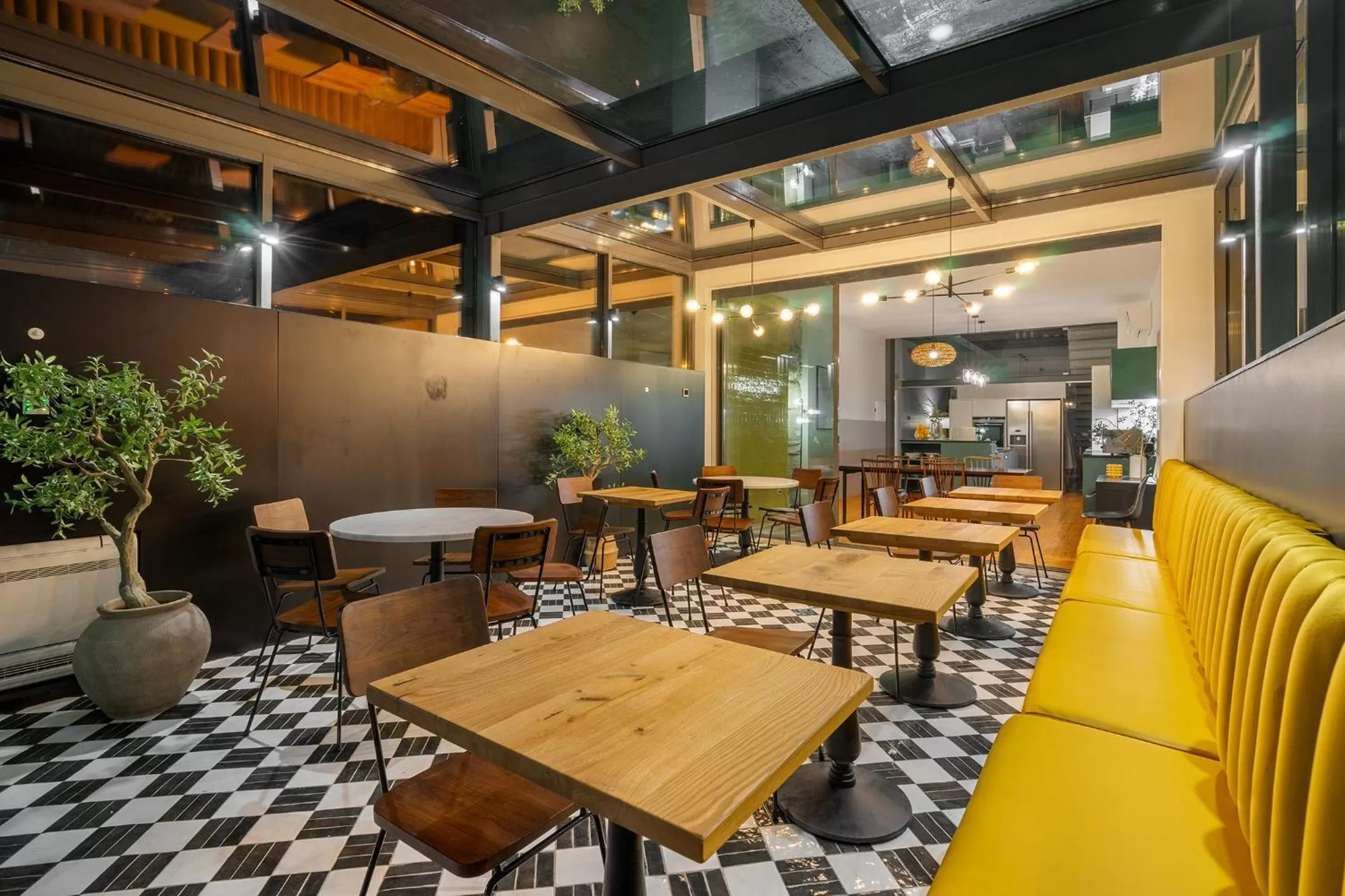 Restaurant/places to eat in Canto De Luz - Luxury Maison