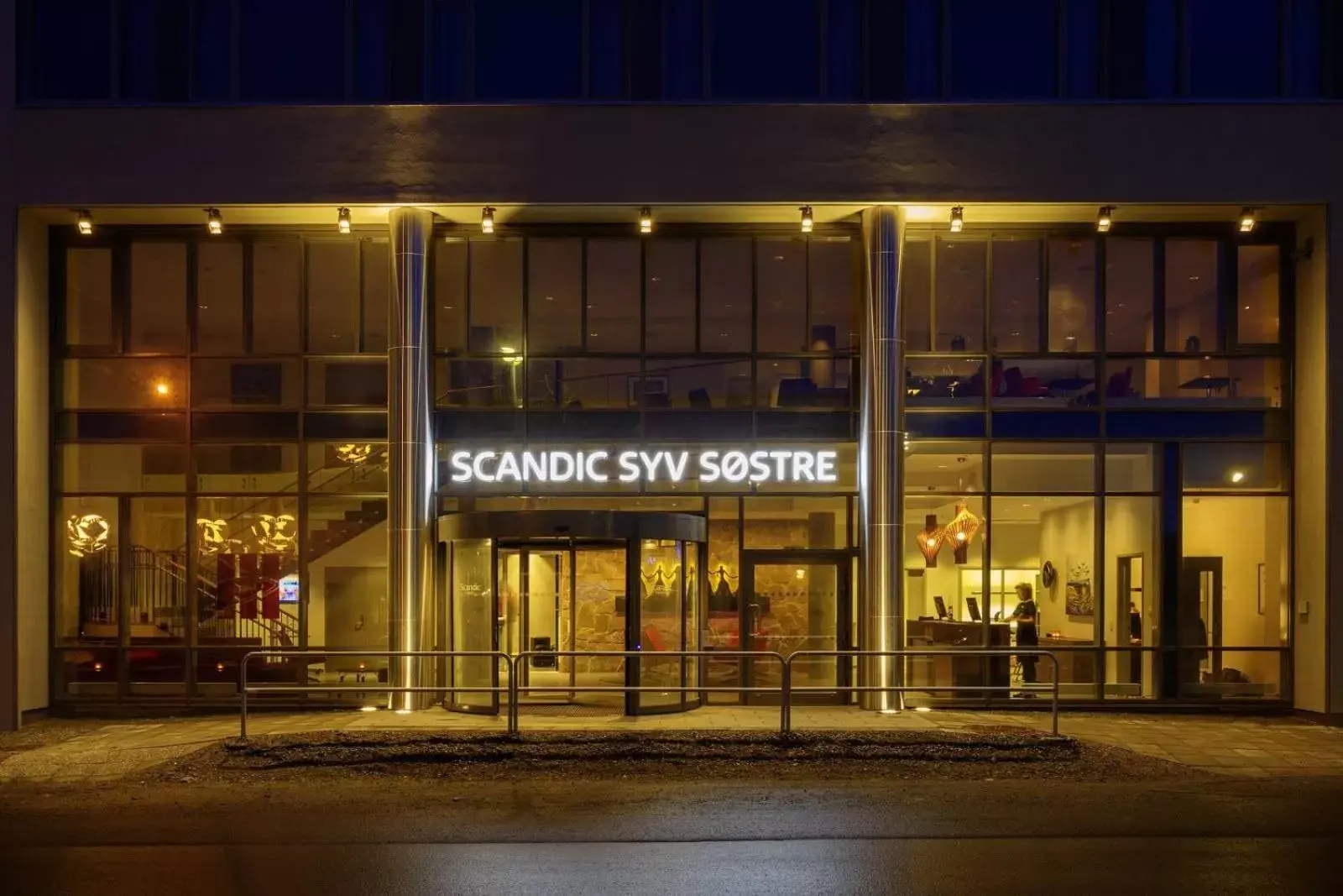 Facade/entrance in Scandic Syv Søstre