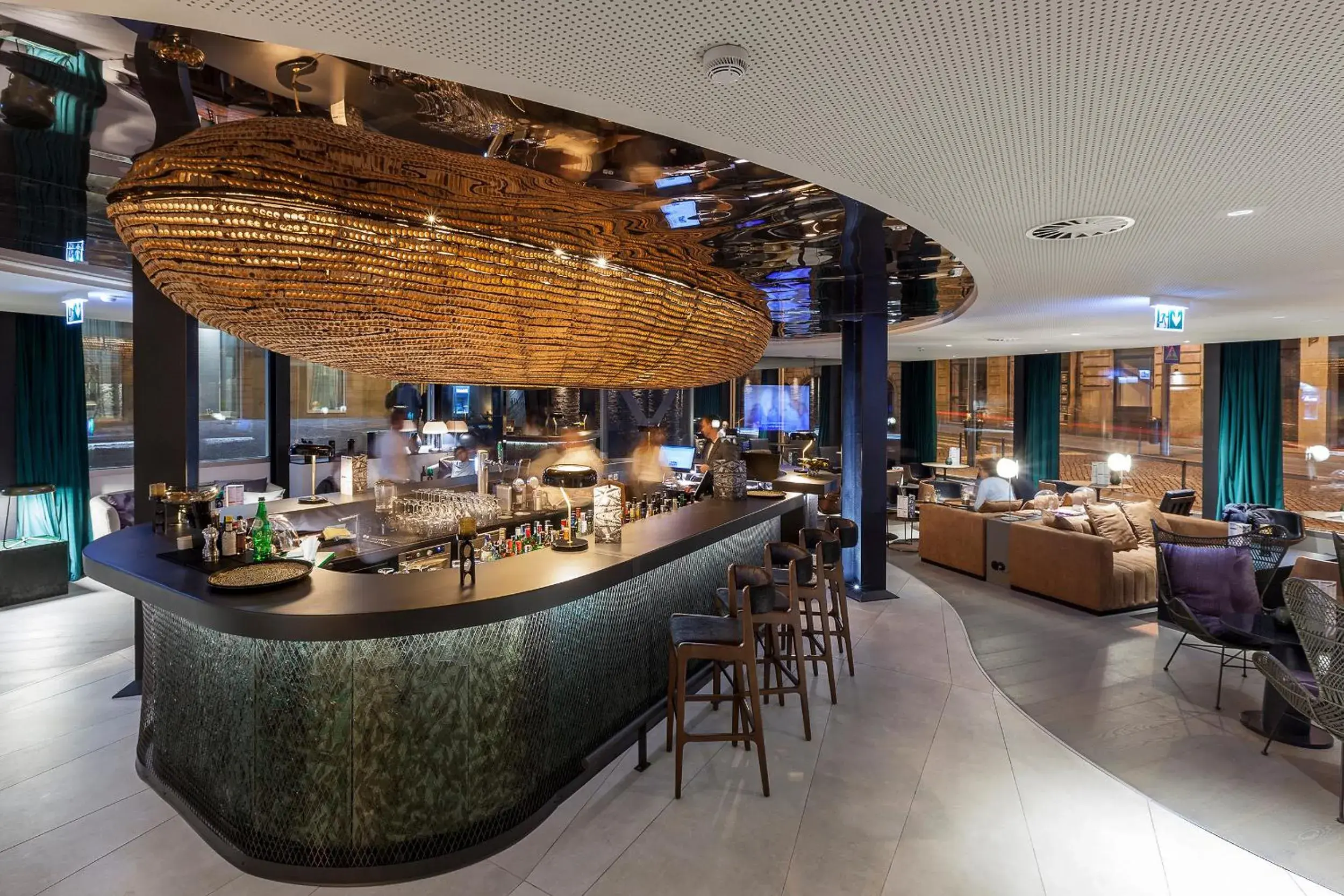 Lounge or bar, Restaurant/Places to Eat in Porto Royal Bridges Hotel