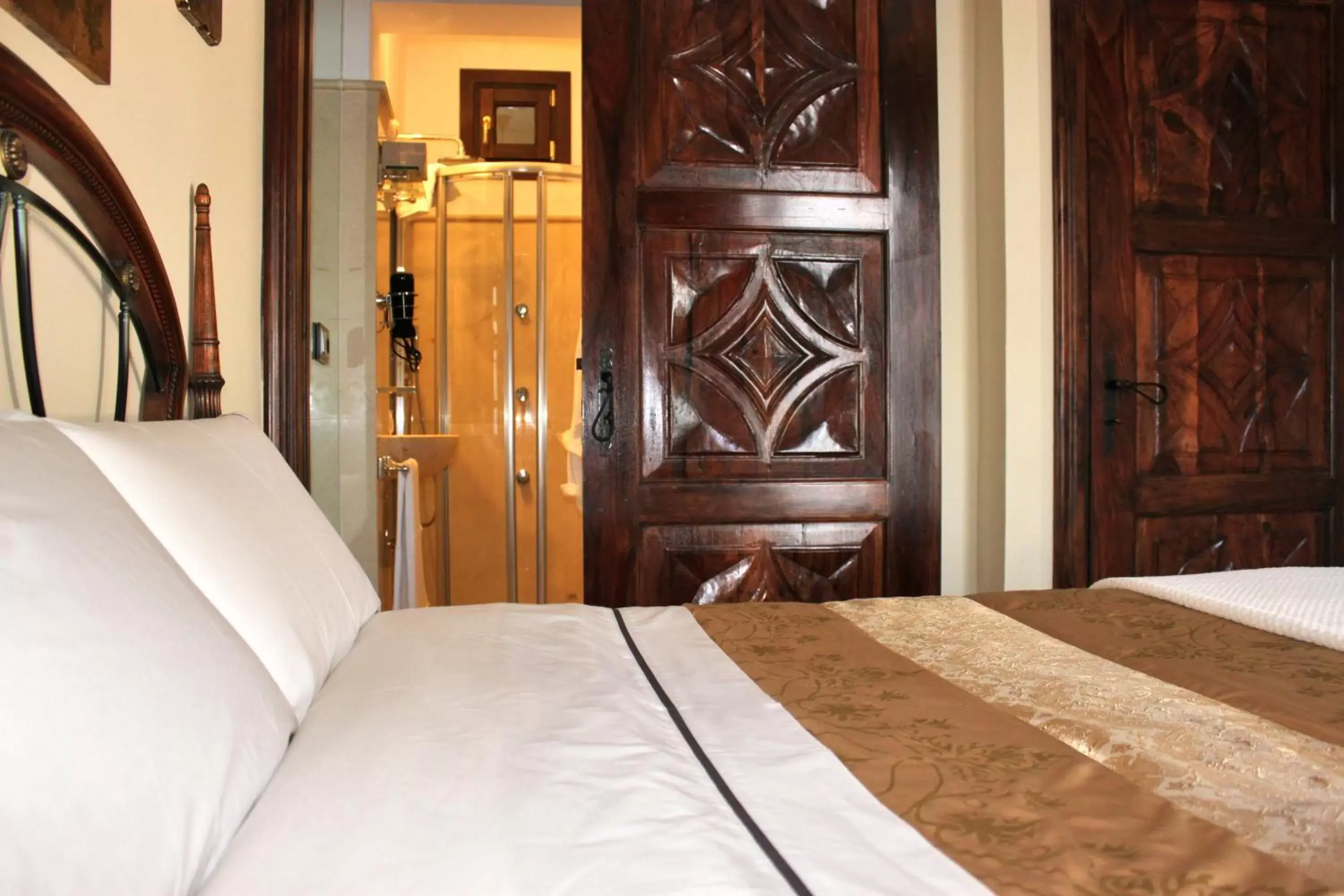 Bedroom, Bed in CANDIL SUITE Comares