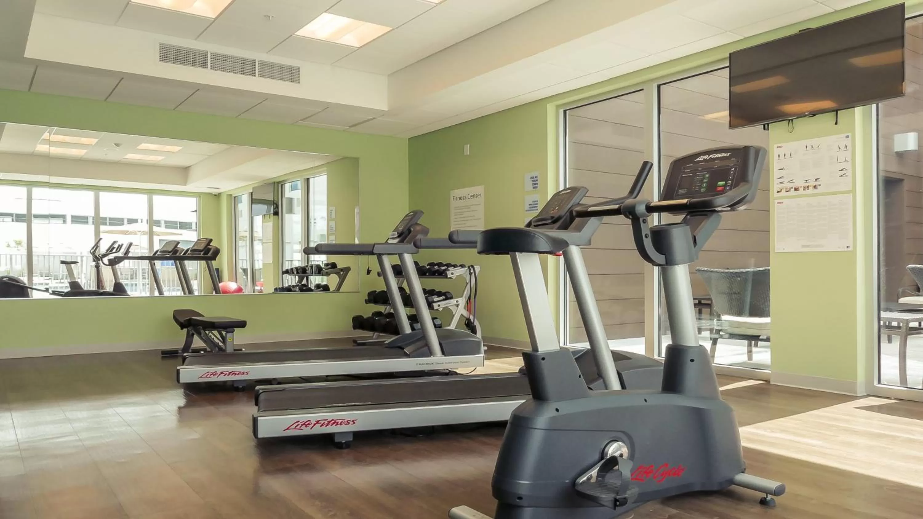 Fitness centre/facilities in Holiday Inn Express & Suites Miami Airport East by IHG