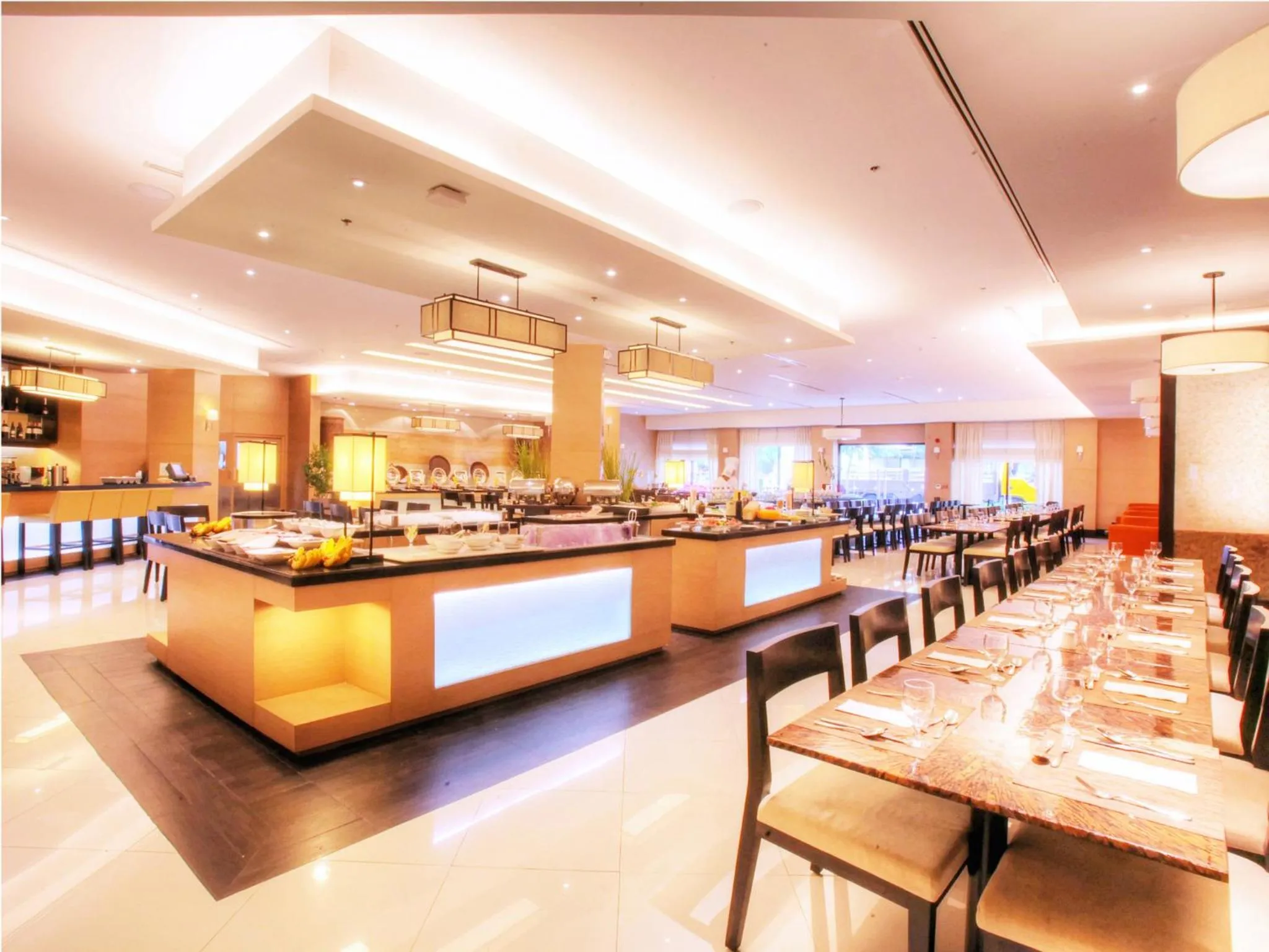 Restaurant/places to eat in Quest Serviced Residences