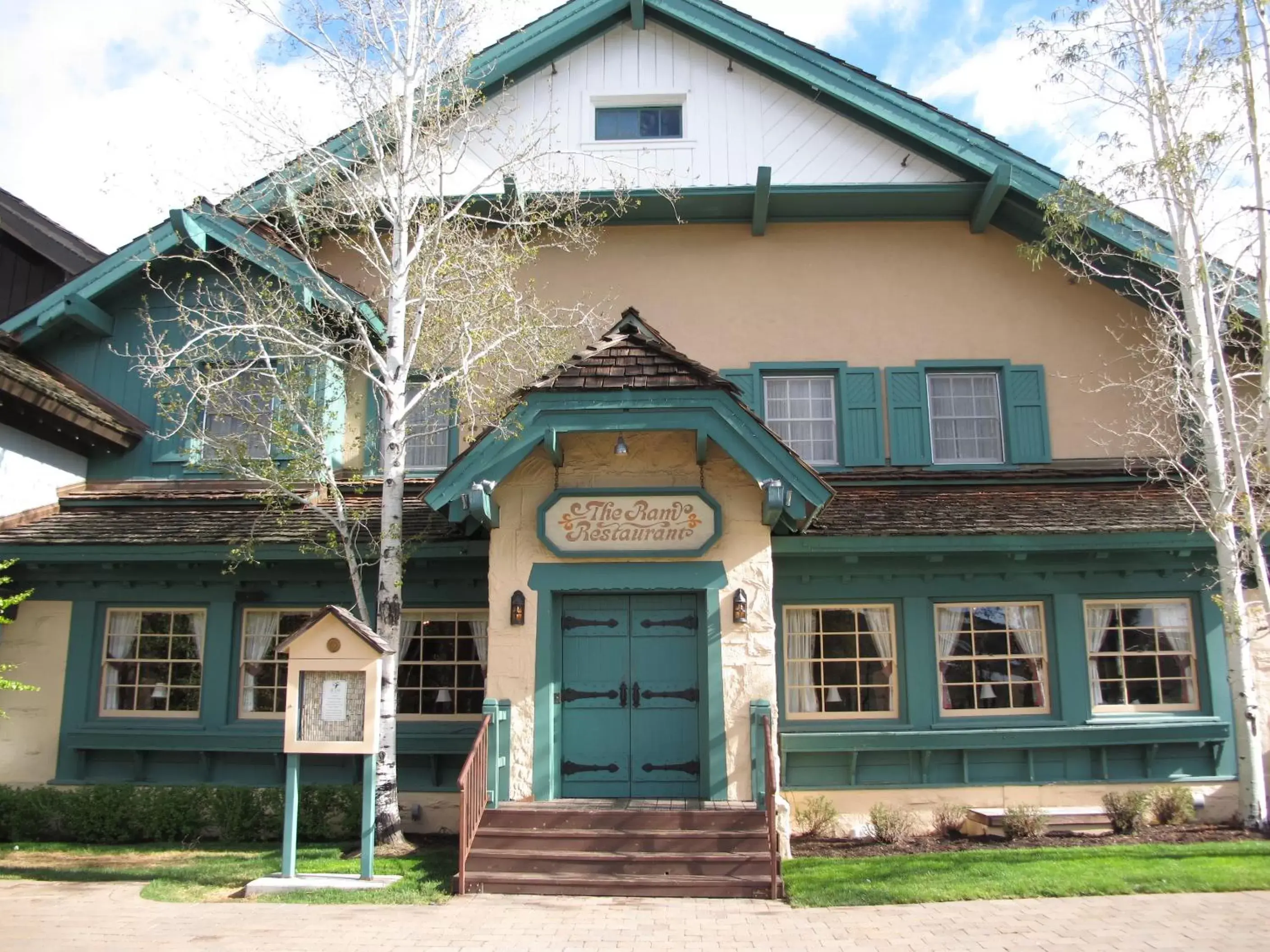 Restaurant/places to eat, Property Building in Sun Valley Resort