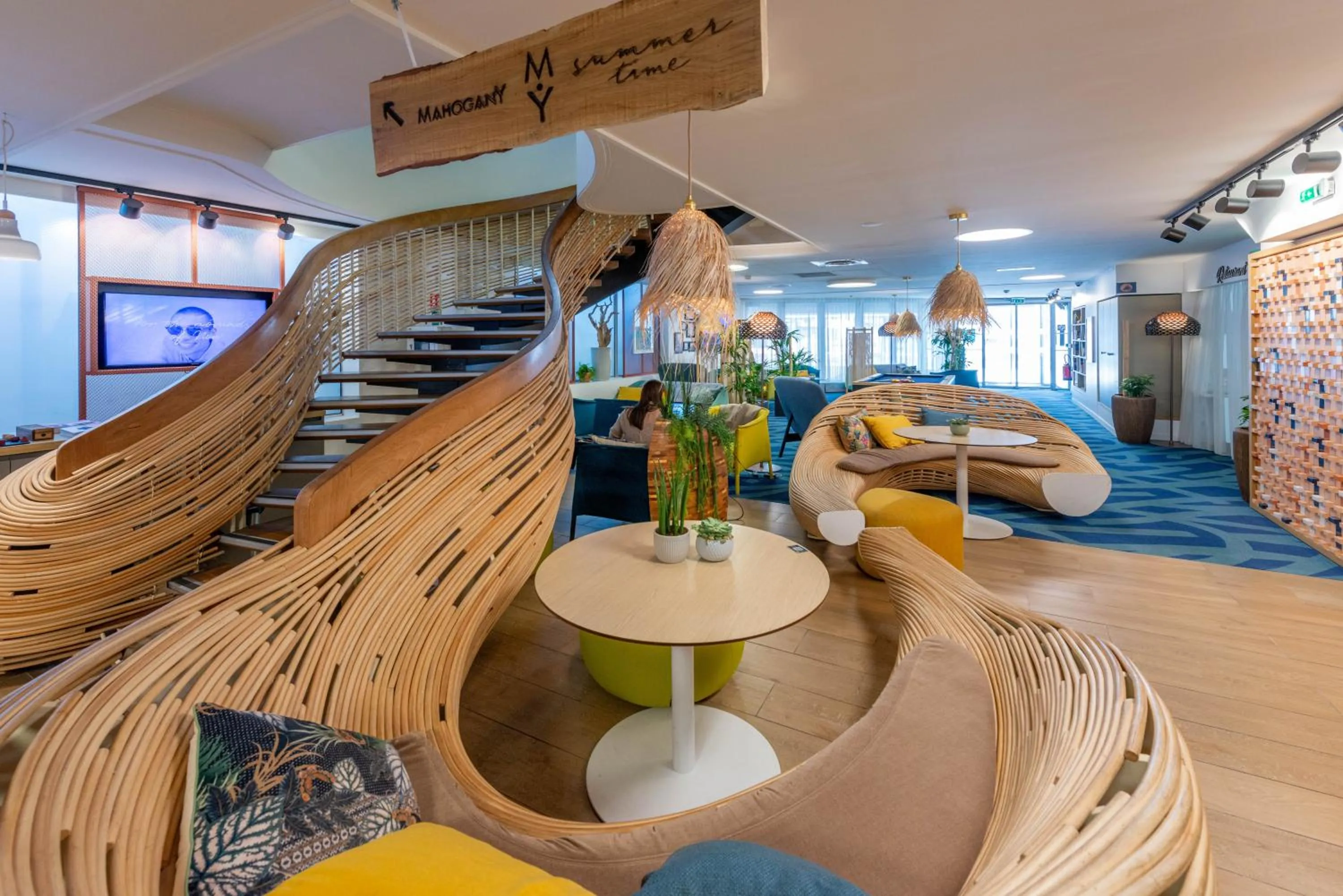 Lobby or reception in Mercure Toulouse Centre Saint-Georges