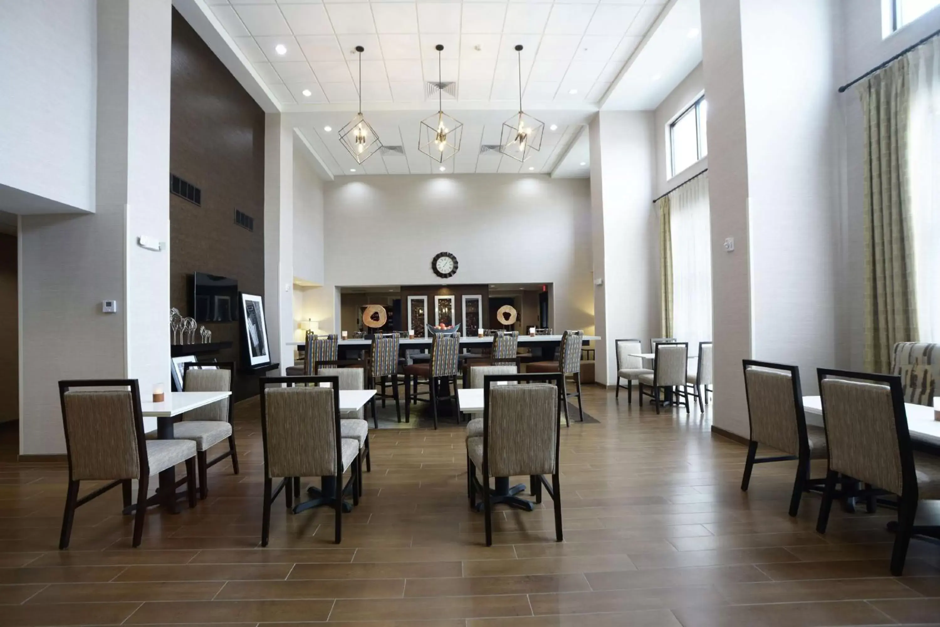 Lobby or reception, Restaurant/Places to Eat in Hampton Inn & Suites Ponca City